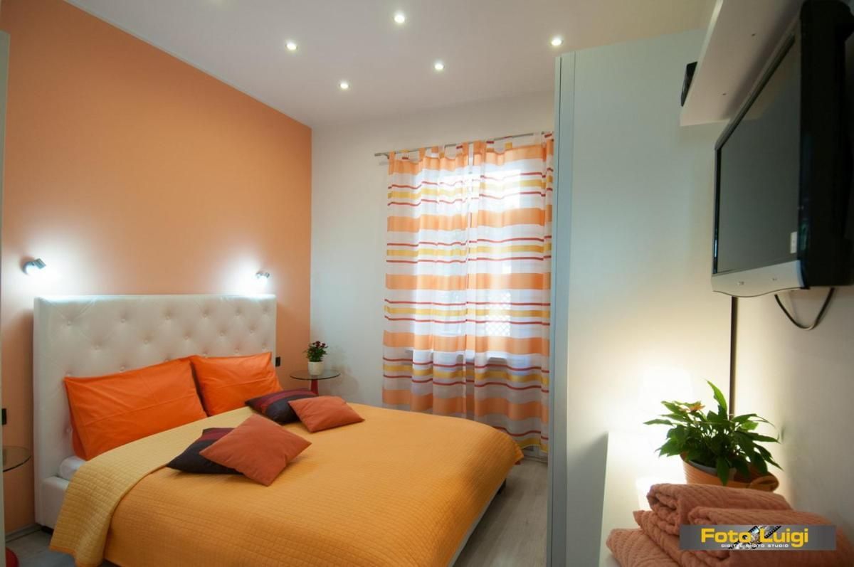 Three-Bedroom Apartment with Terrace and Sea View
