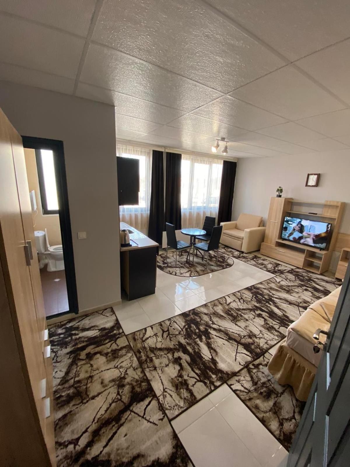 Apartments EMIZA One-Bedroom Apartment 3