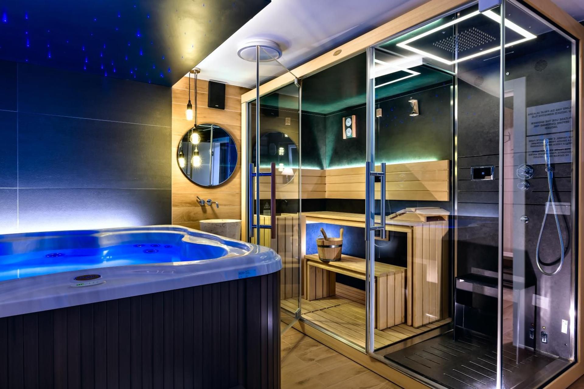 King Suite with Spa Bath