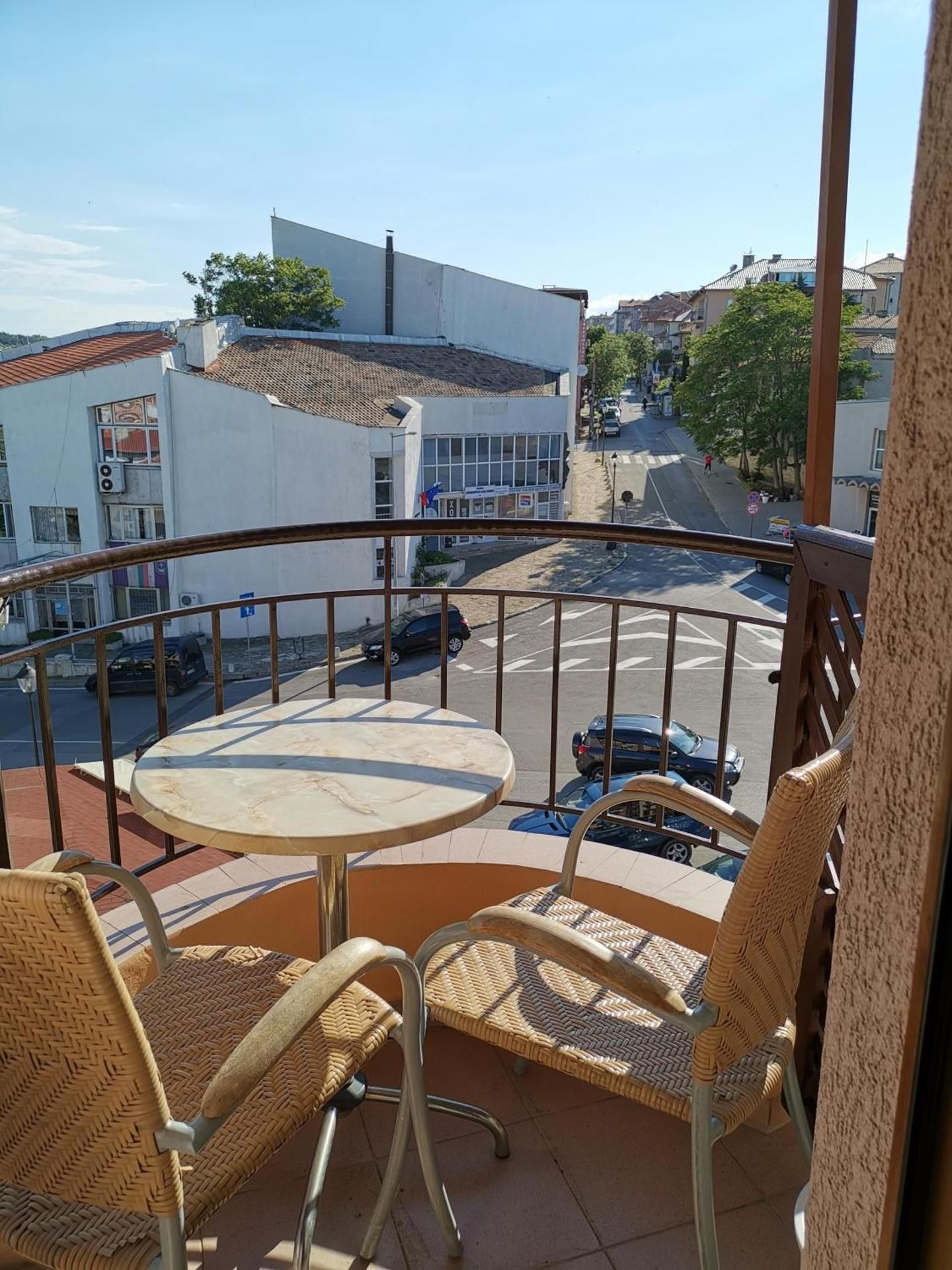 Double or Twin Room with Partial Sea View