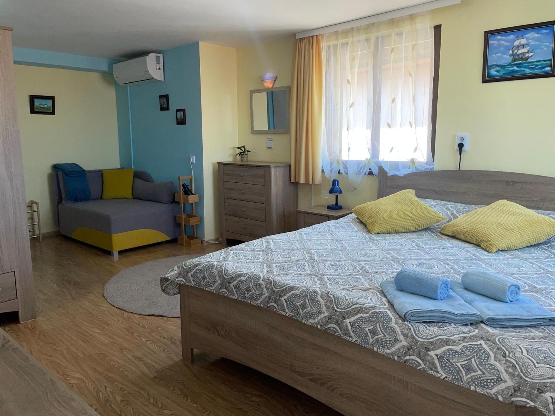 Triple Room with View