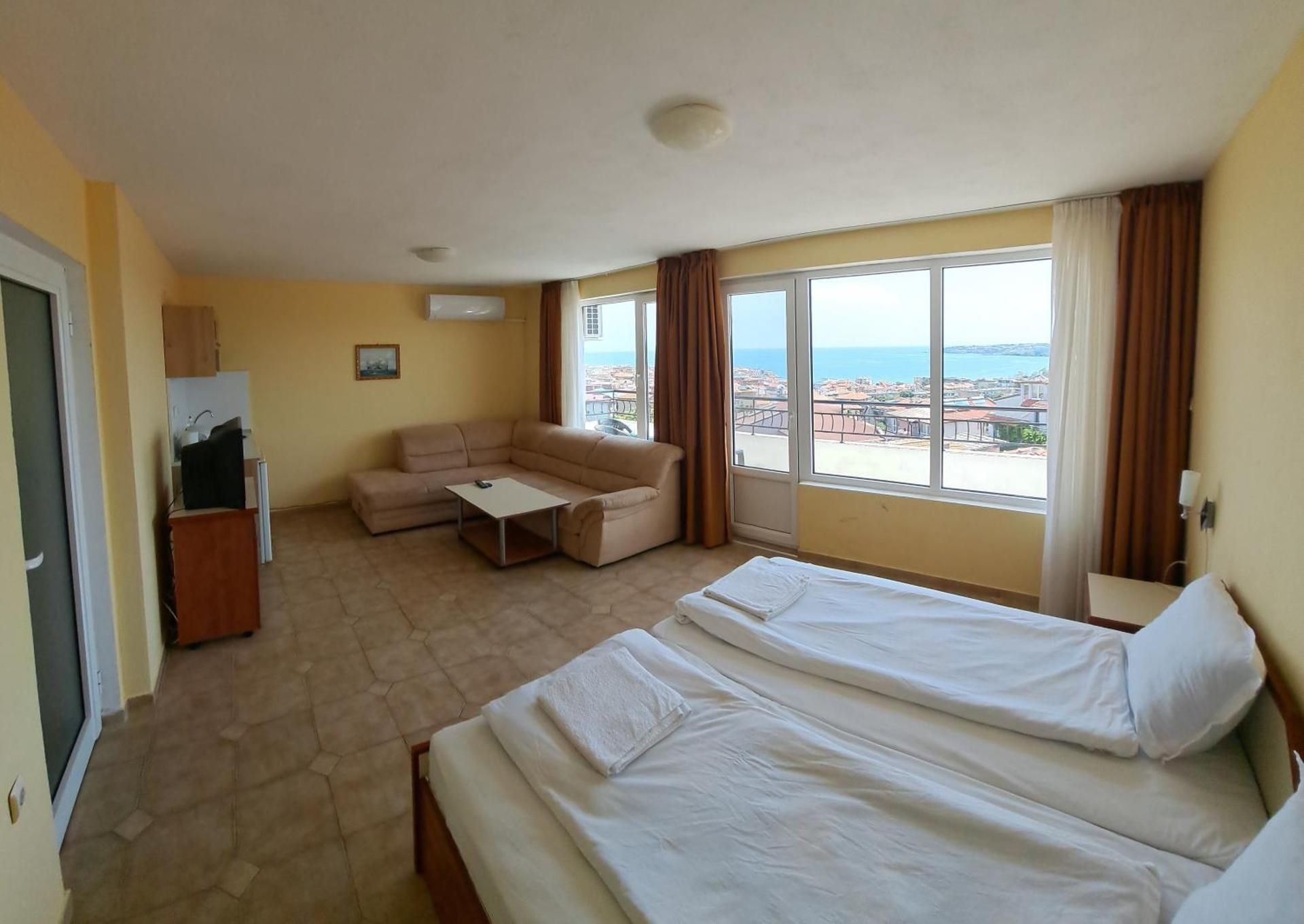 Twin Room with Sea View