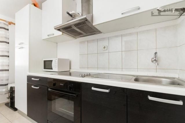 Apartments Varos