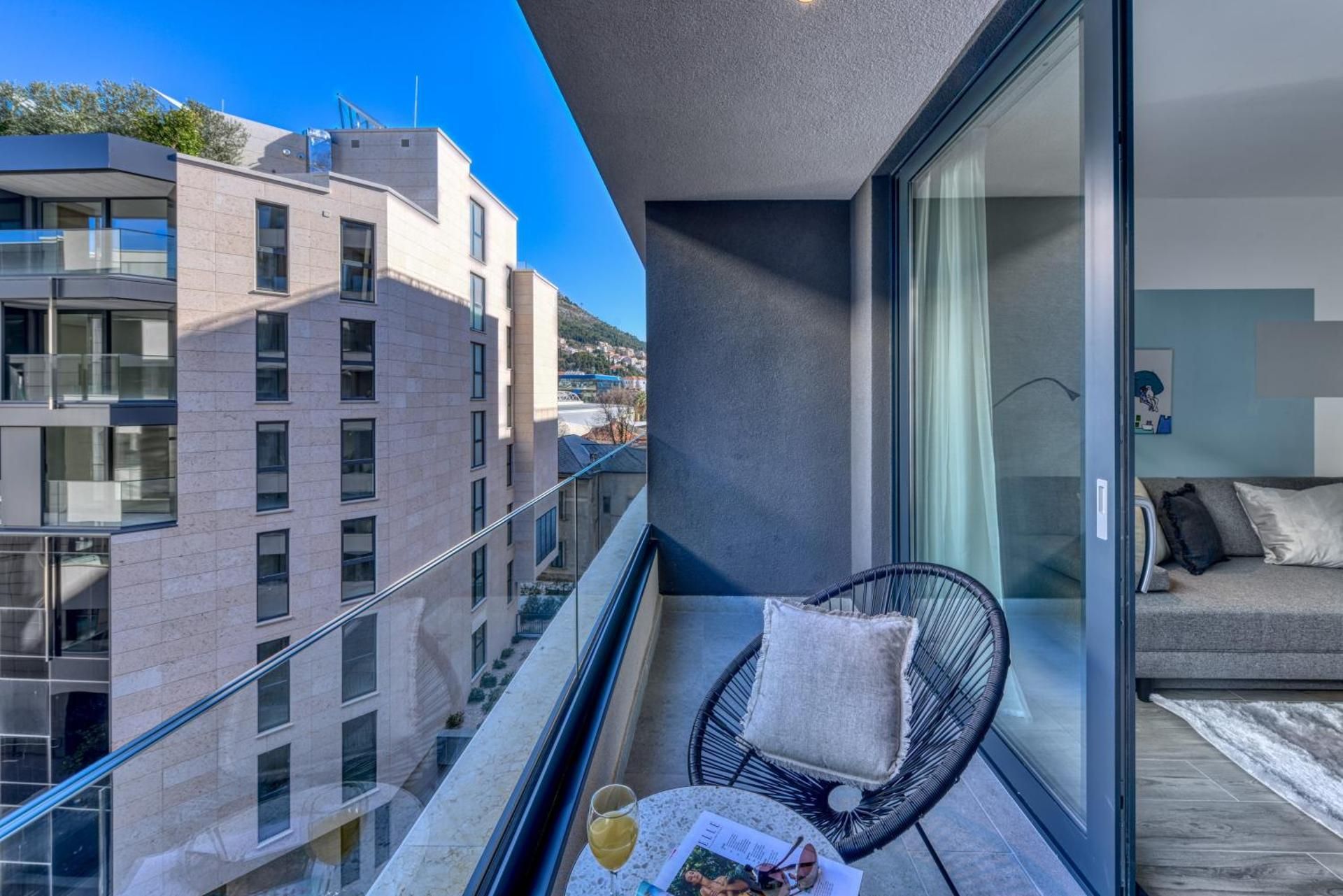 Superior Studio Apartment with Balcony