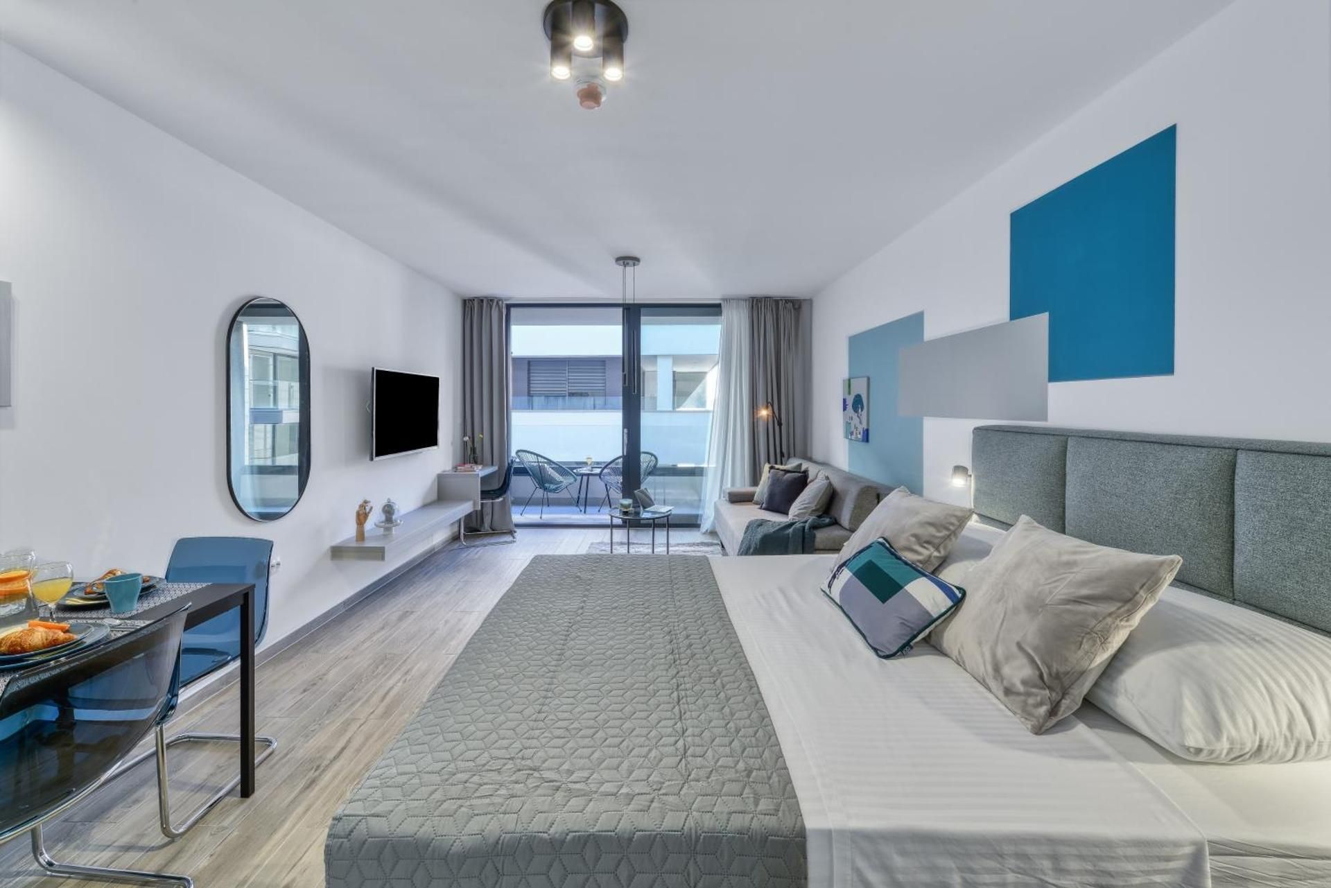 Superior Studio Apartment with Balcony