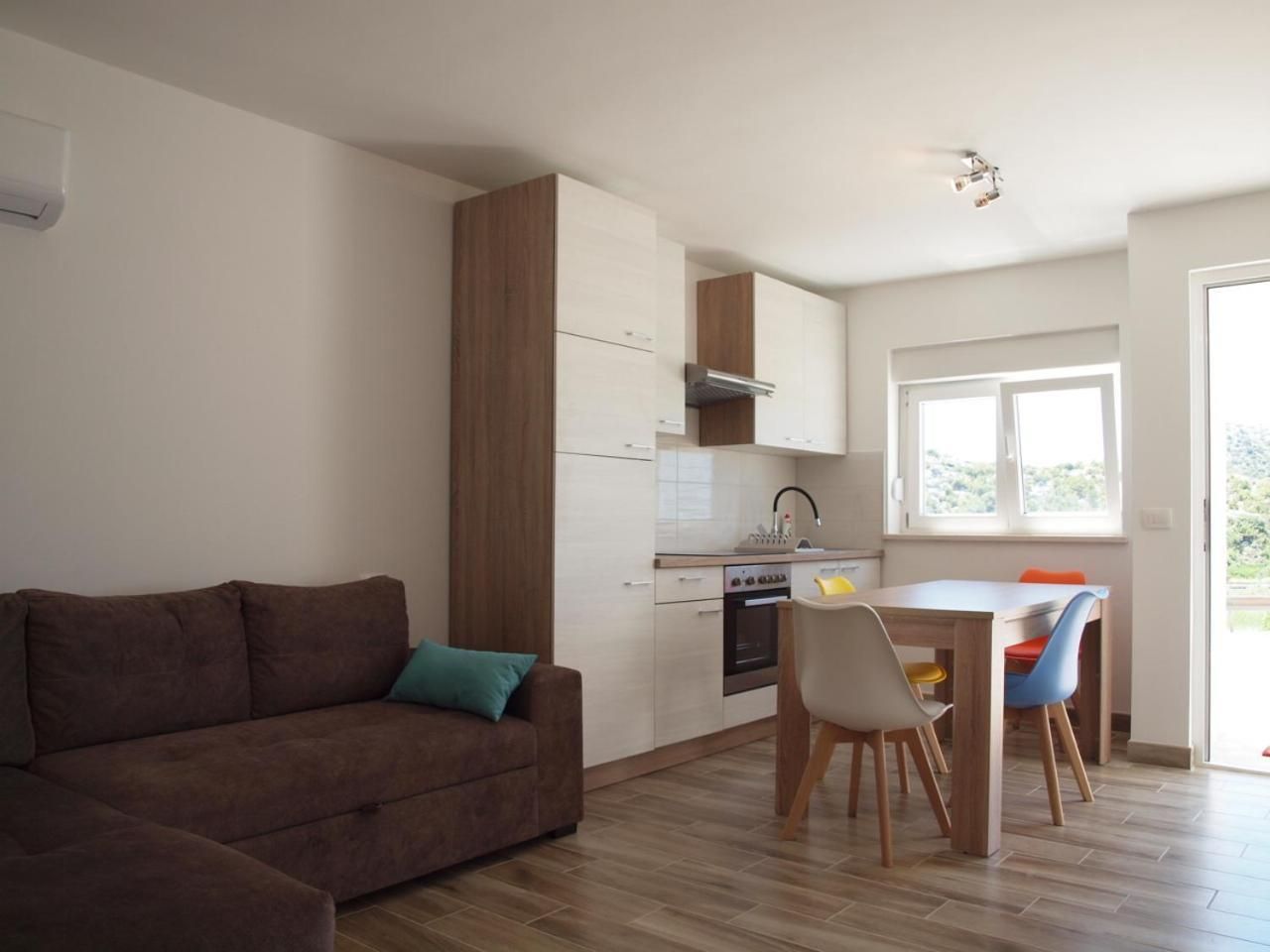 Apartment with Terrace