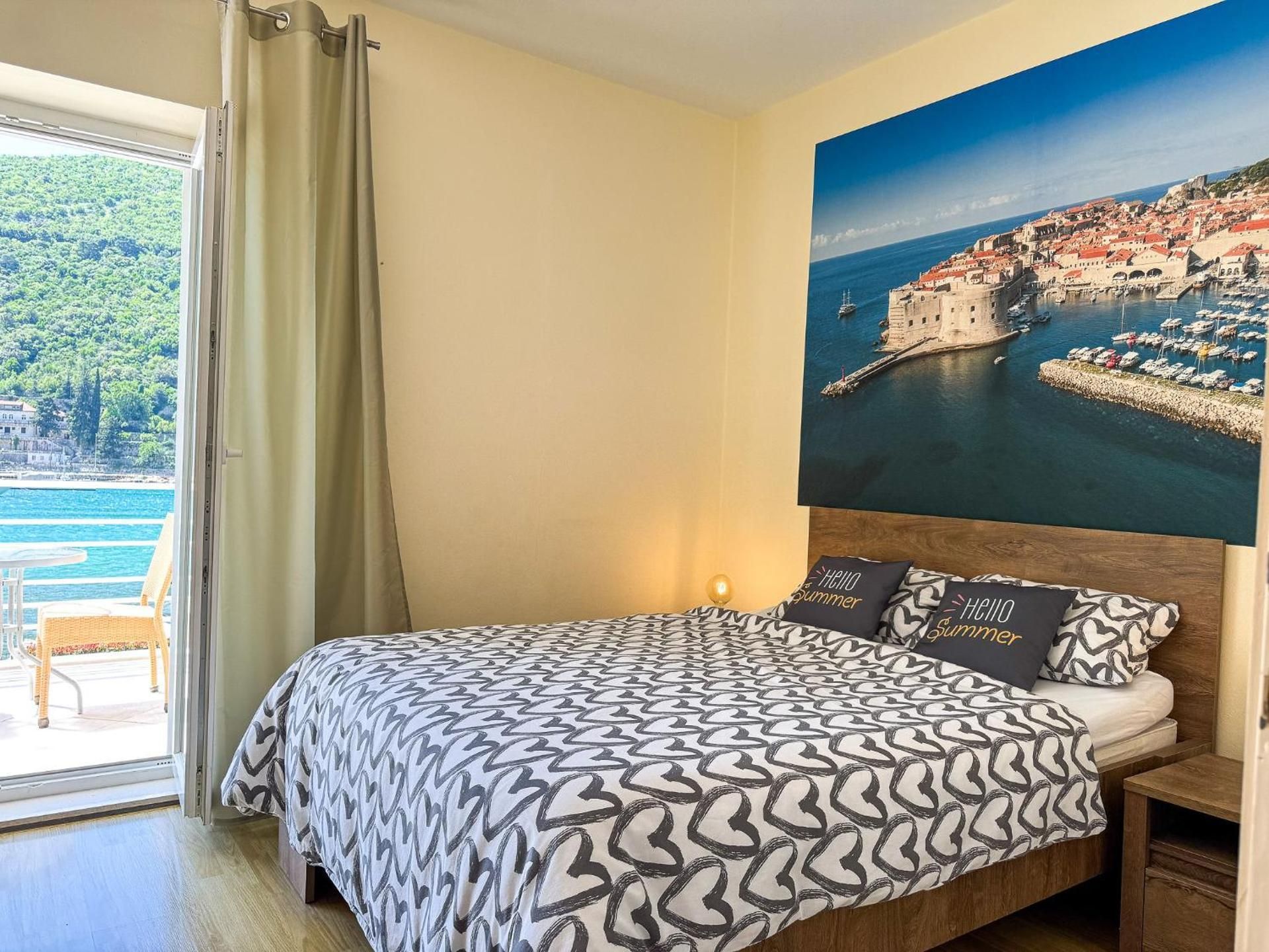 Studio with Sea View