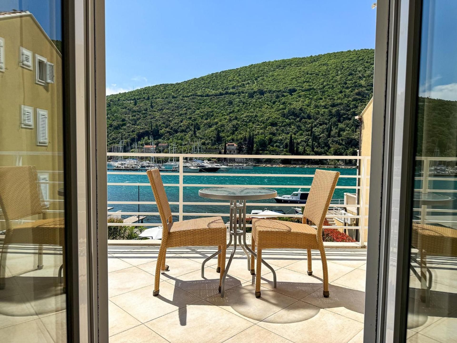 Studio with Sea View