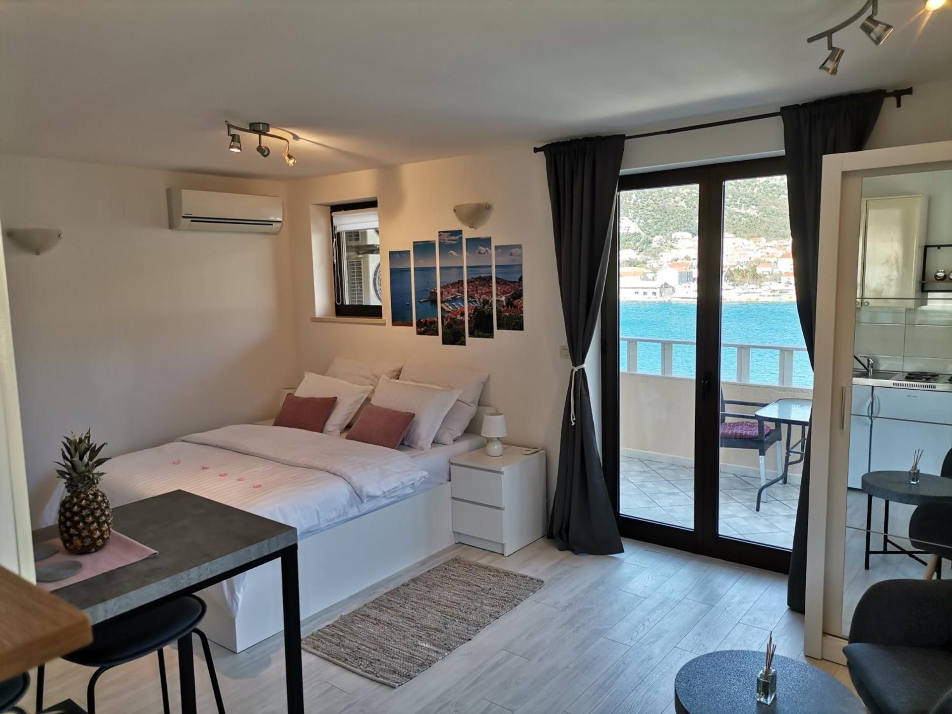 Studio with Balcony