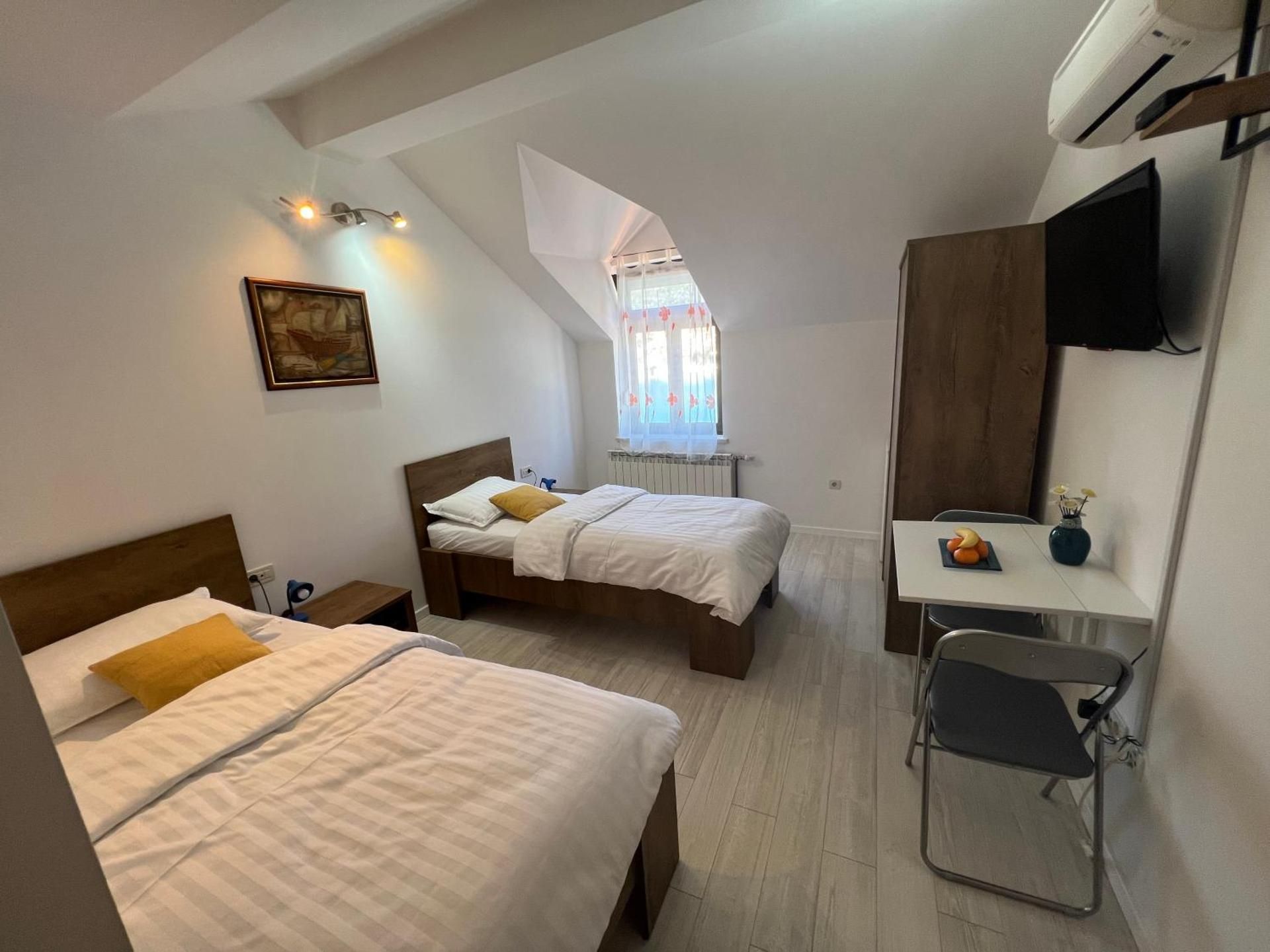 Deluxe Double or Twin Room with Sea View