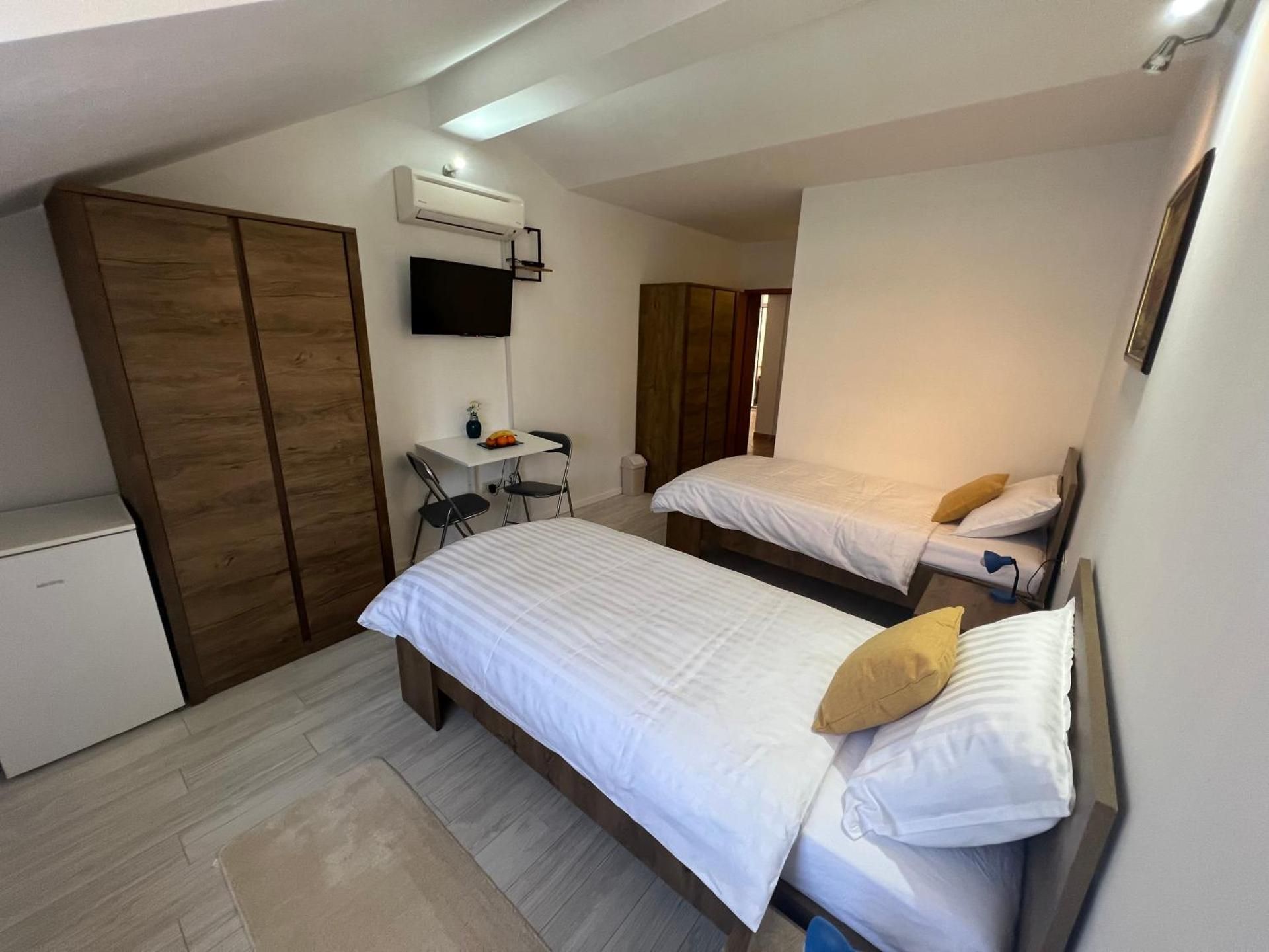 Deluxe Double or Twin Room with Sea View