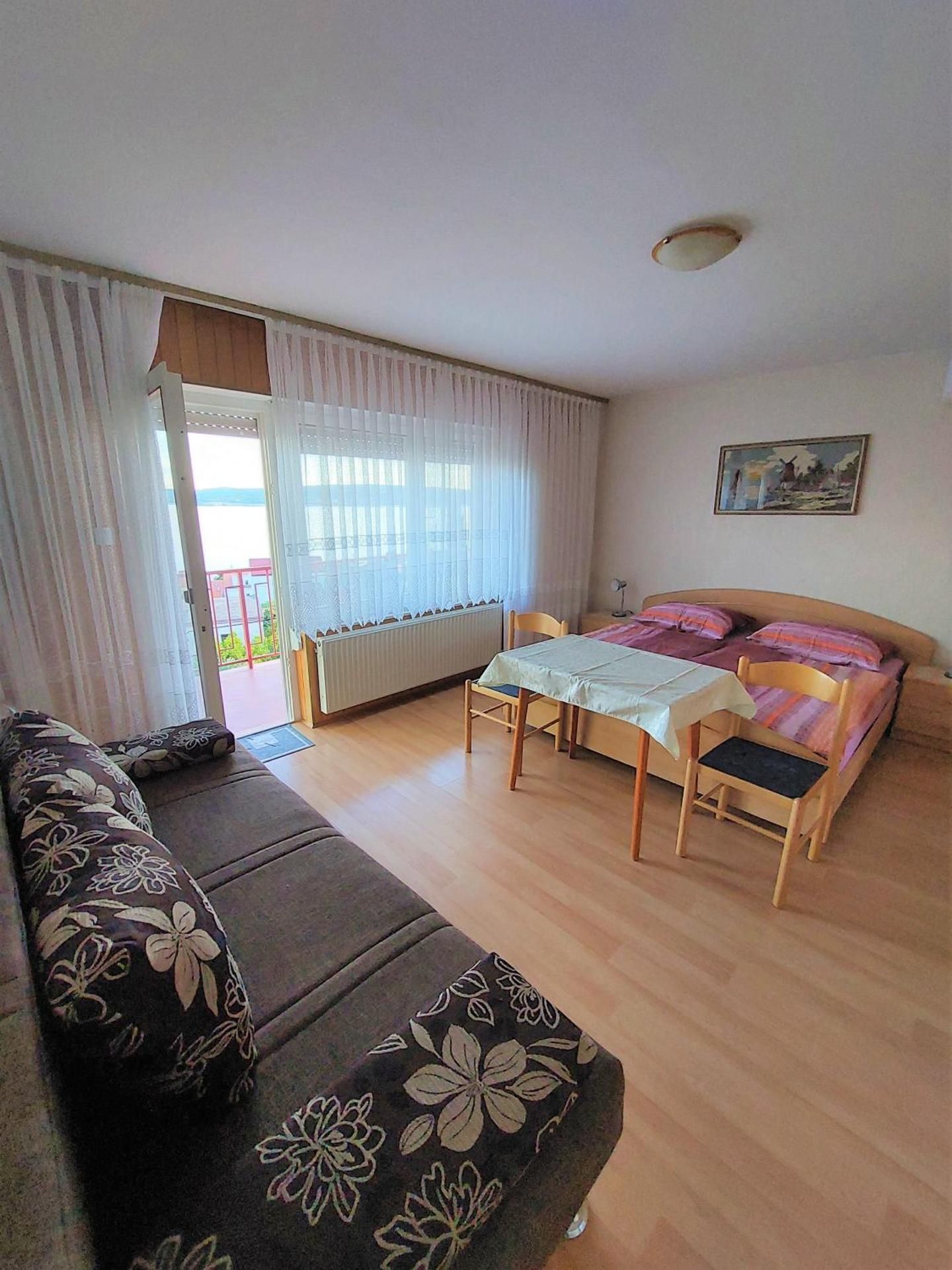 Triple Room with Shared Bathroom