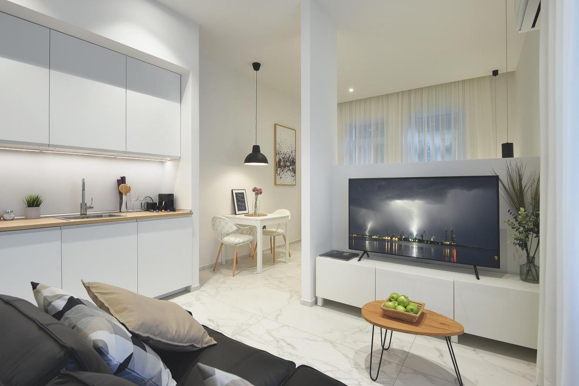 Studio Apartment