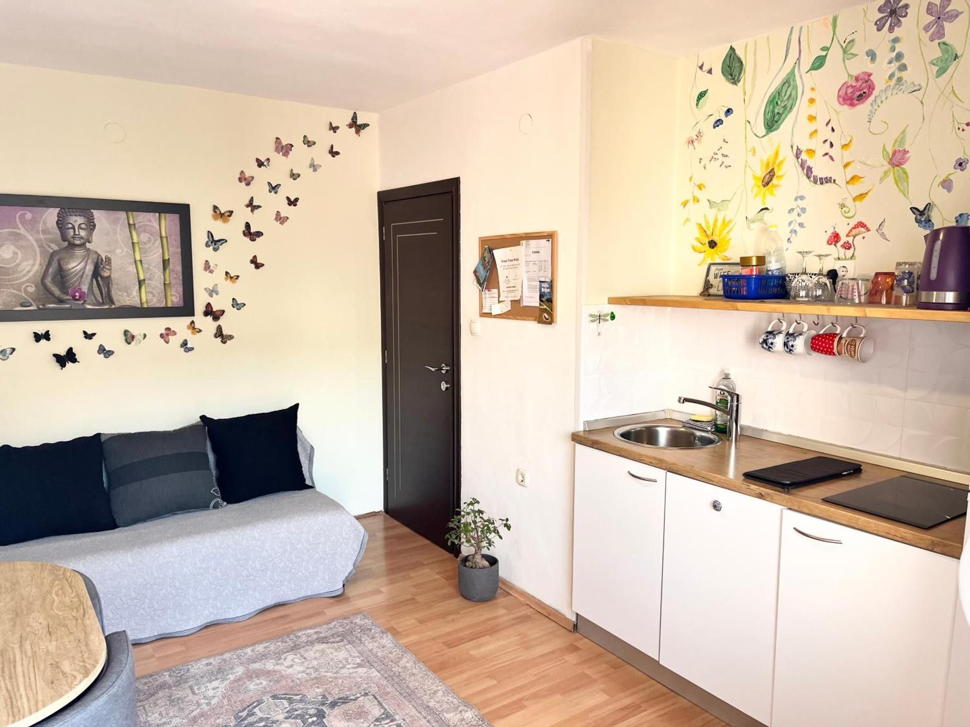 One-Bedroom Standard Apartment