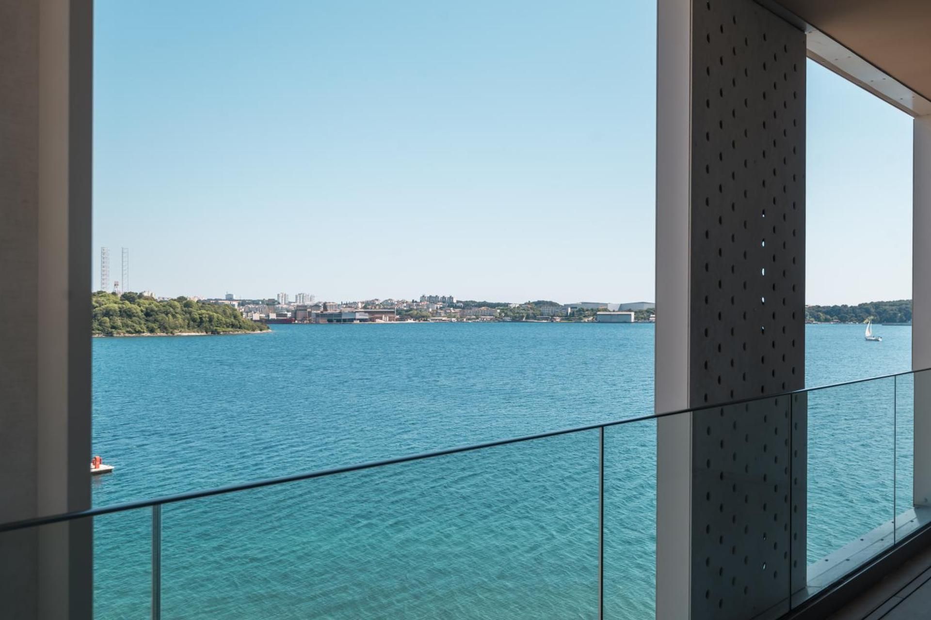 Apartment with View and Balcony