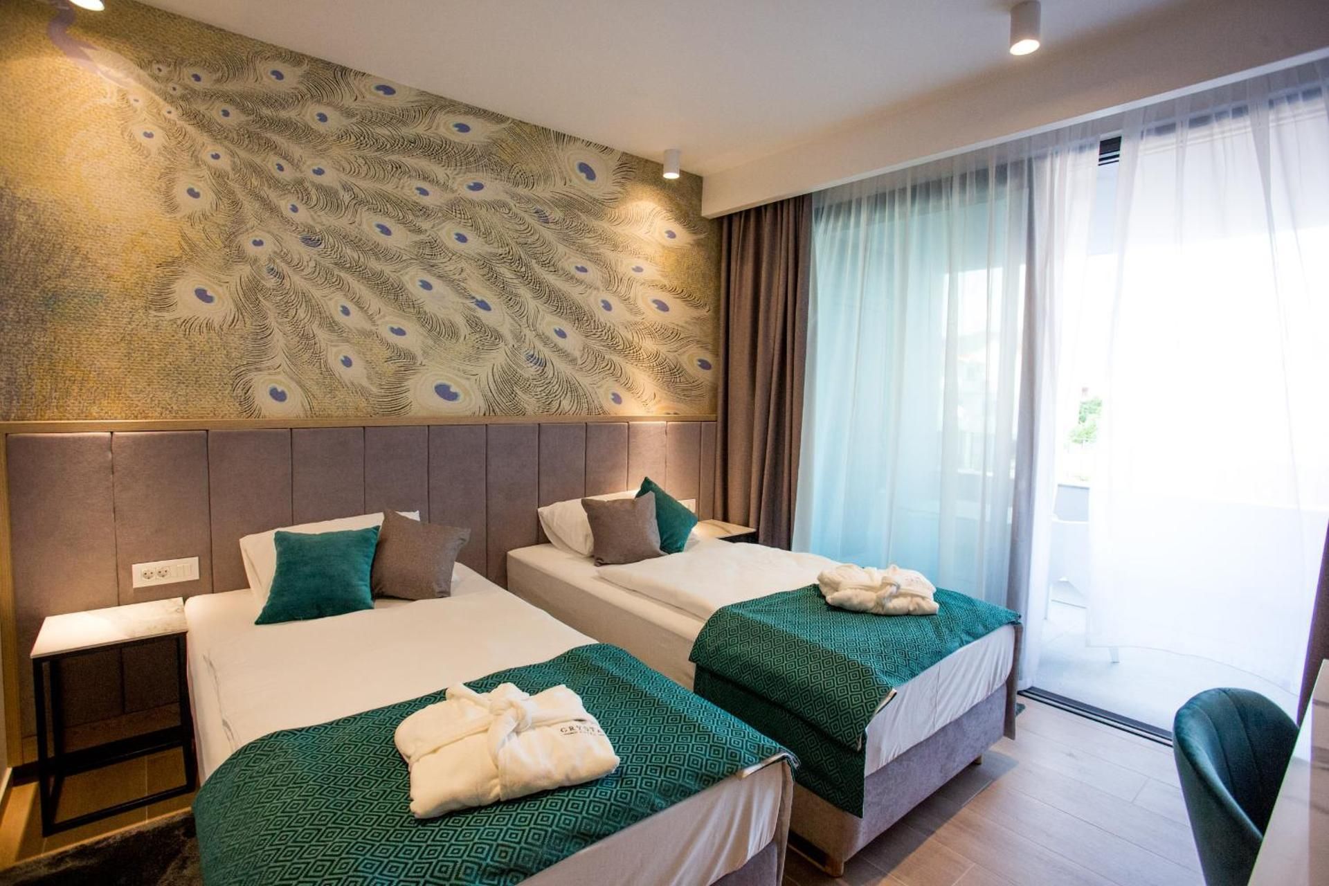 Premium room Crystal with balcony and partial sea view