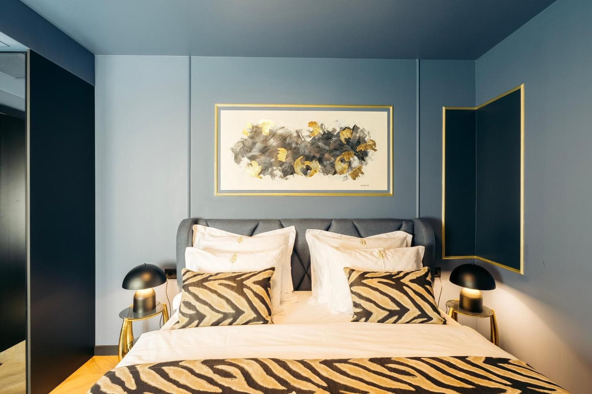 Deluxe Suite with Sea View