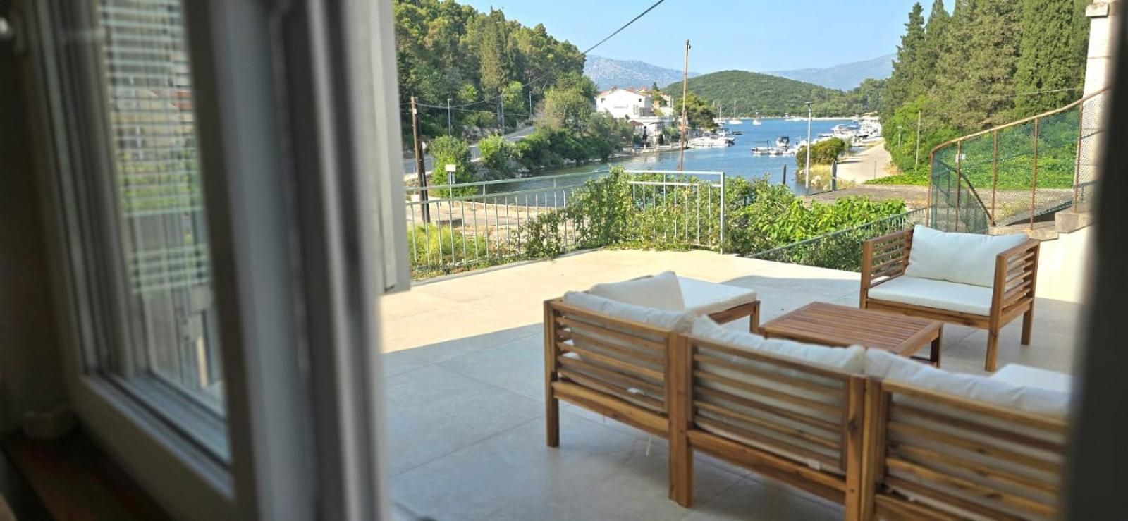 One-Bedroom Apartment with Balcony and Sea View