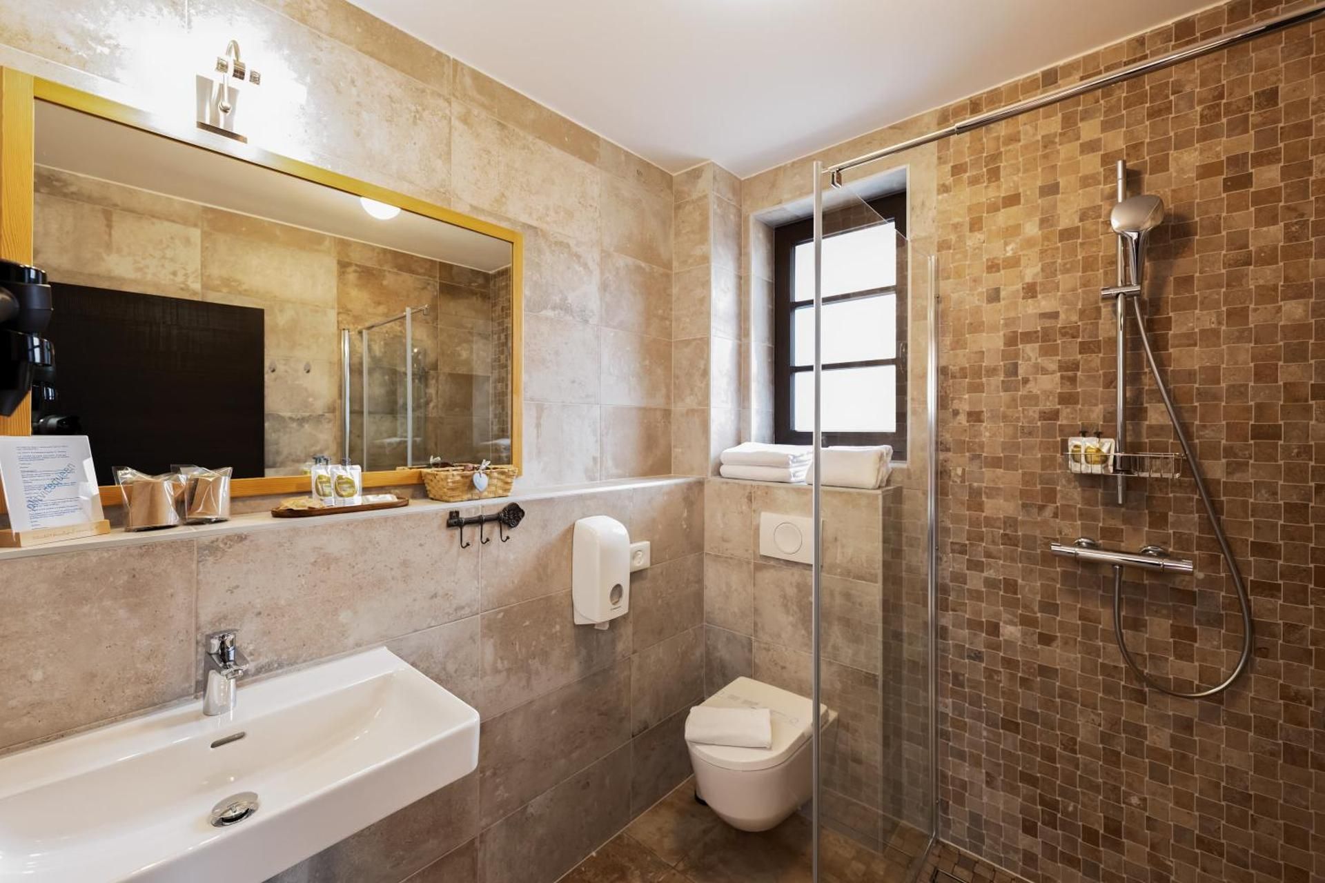 B&B Plitvice Queen Superior Double Room 3