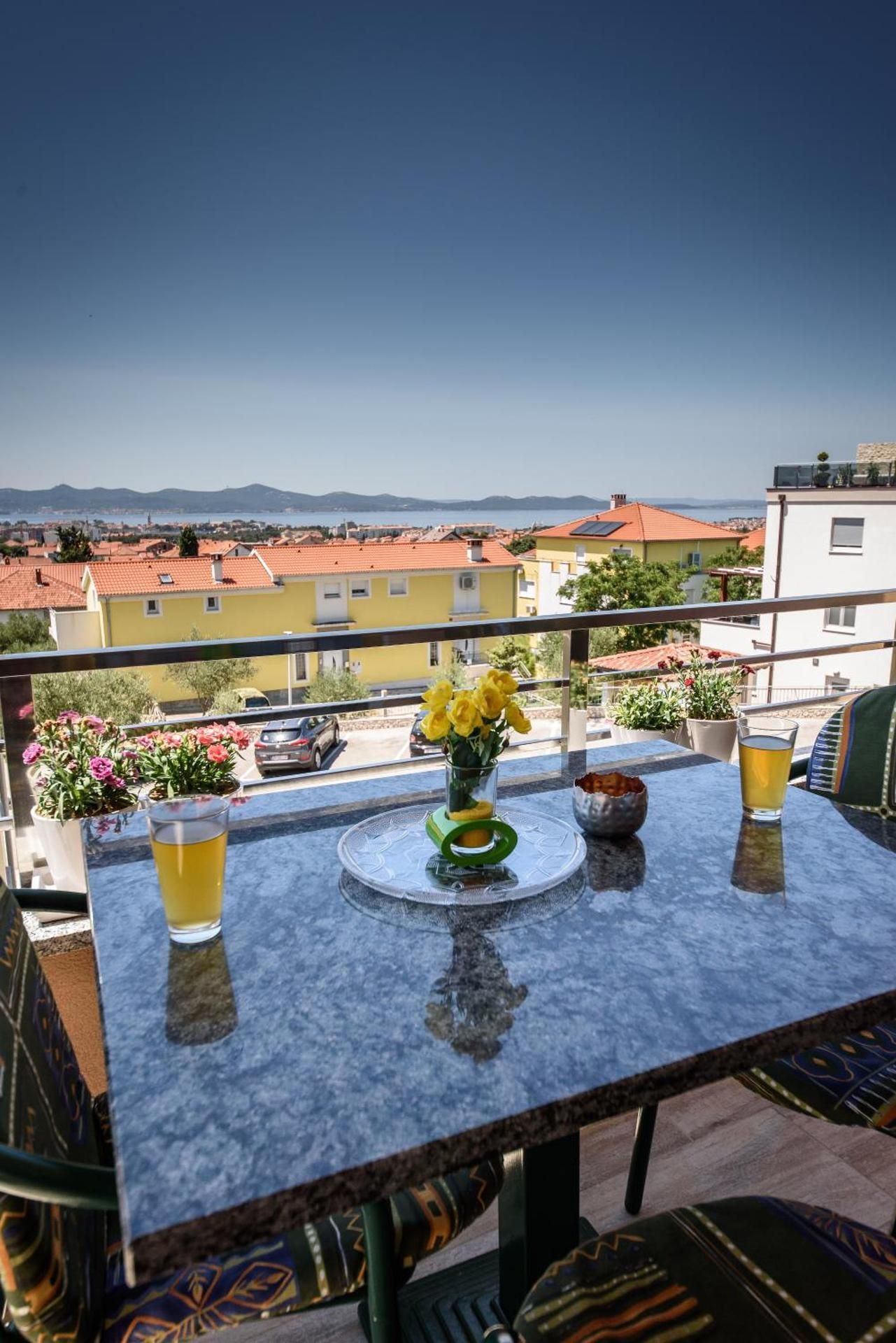 Apartment with Sea View
