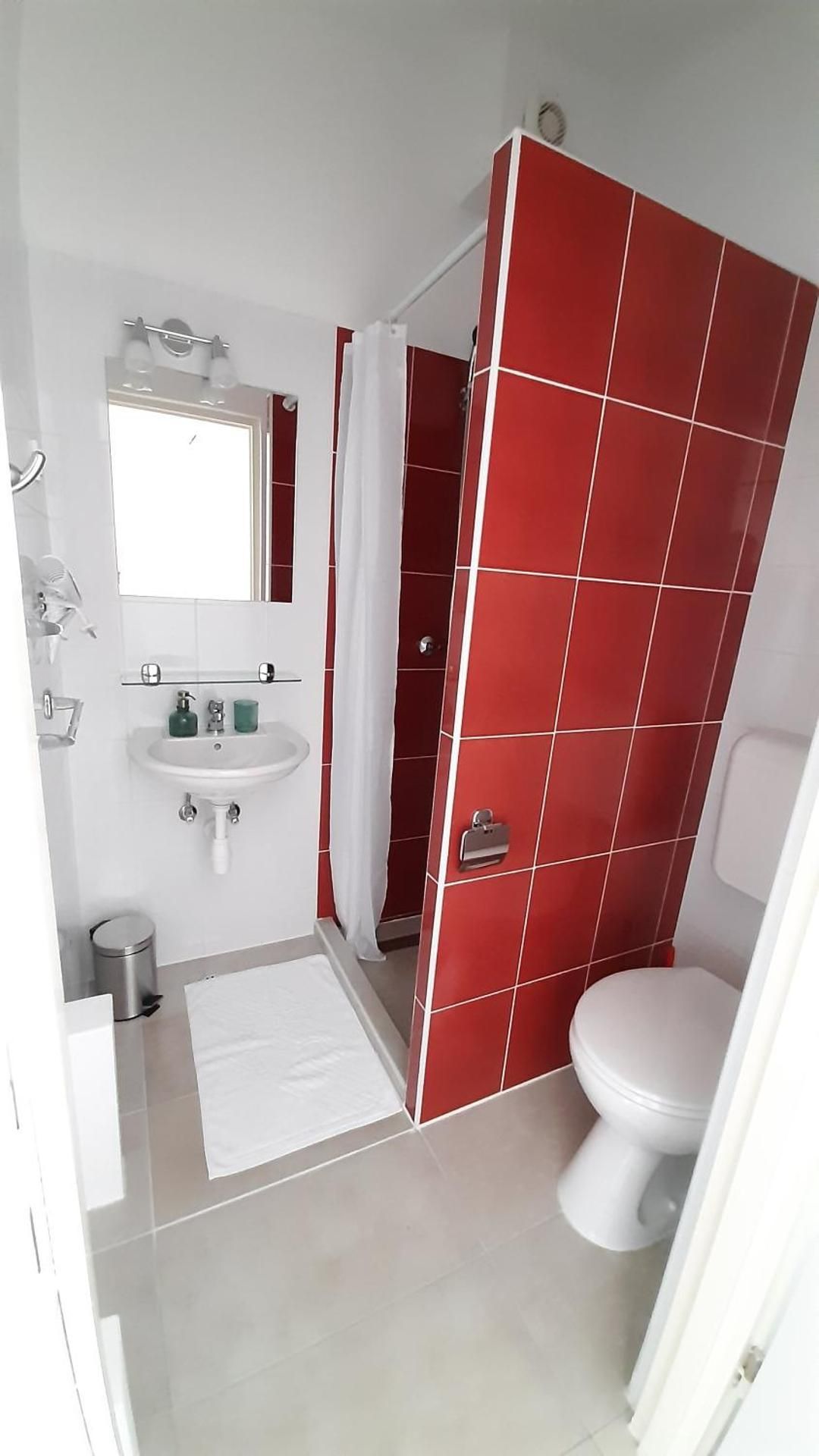Single Room With Private Bathroom