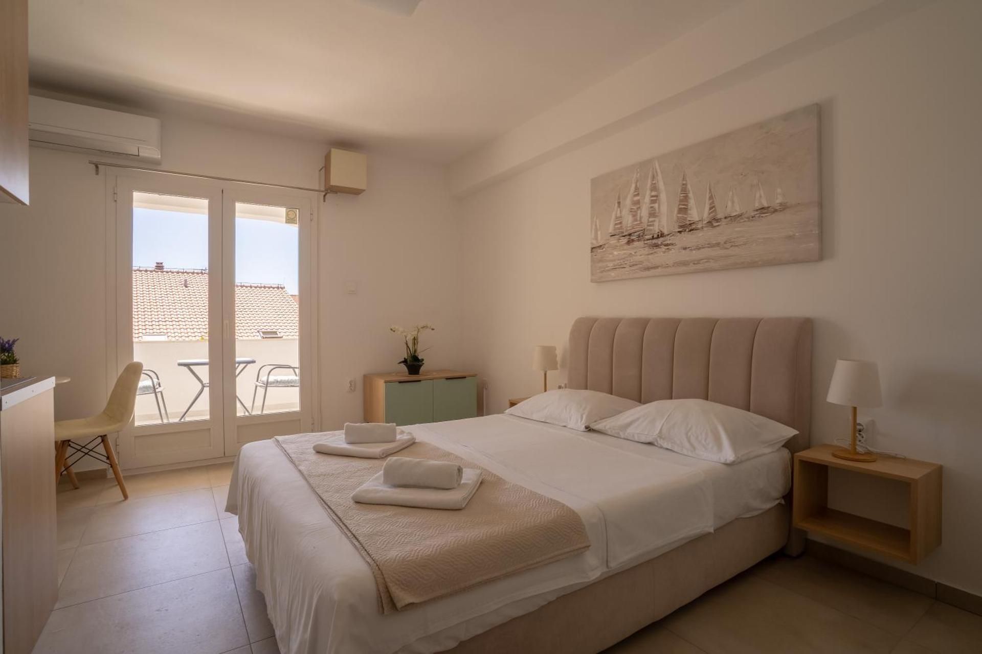 Studio Apartment with Garden View (2 Adults)