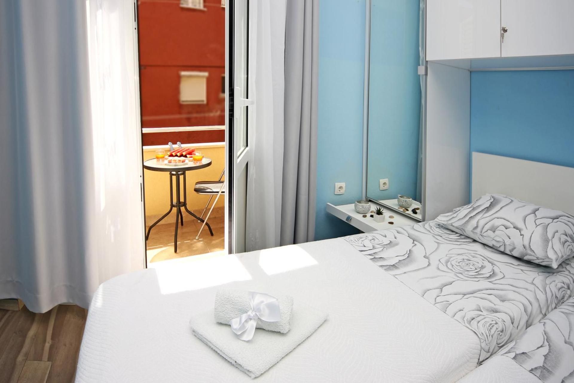 Twin Room with Balcony