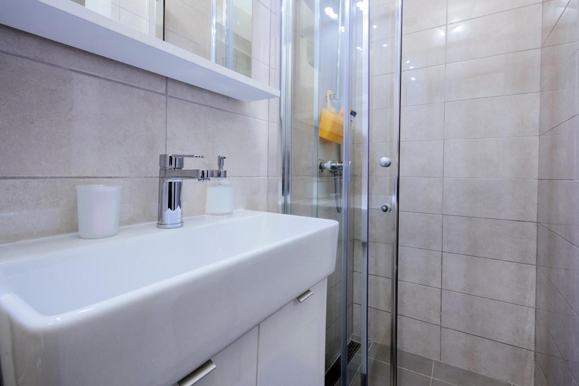 Single Room With Private Bathroom
