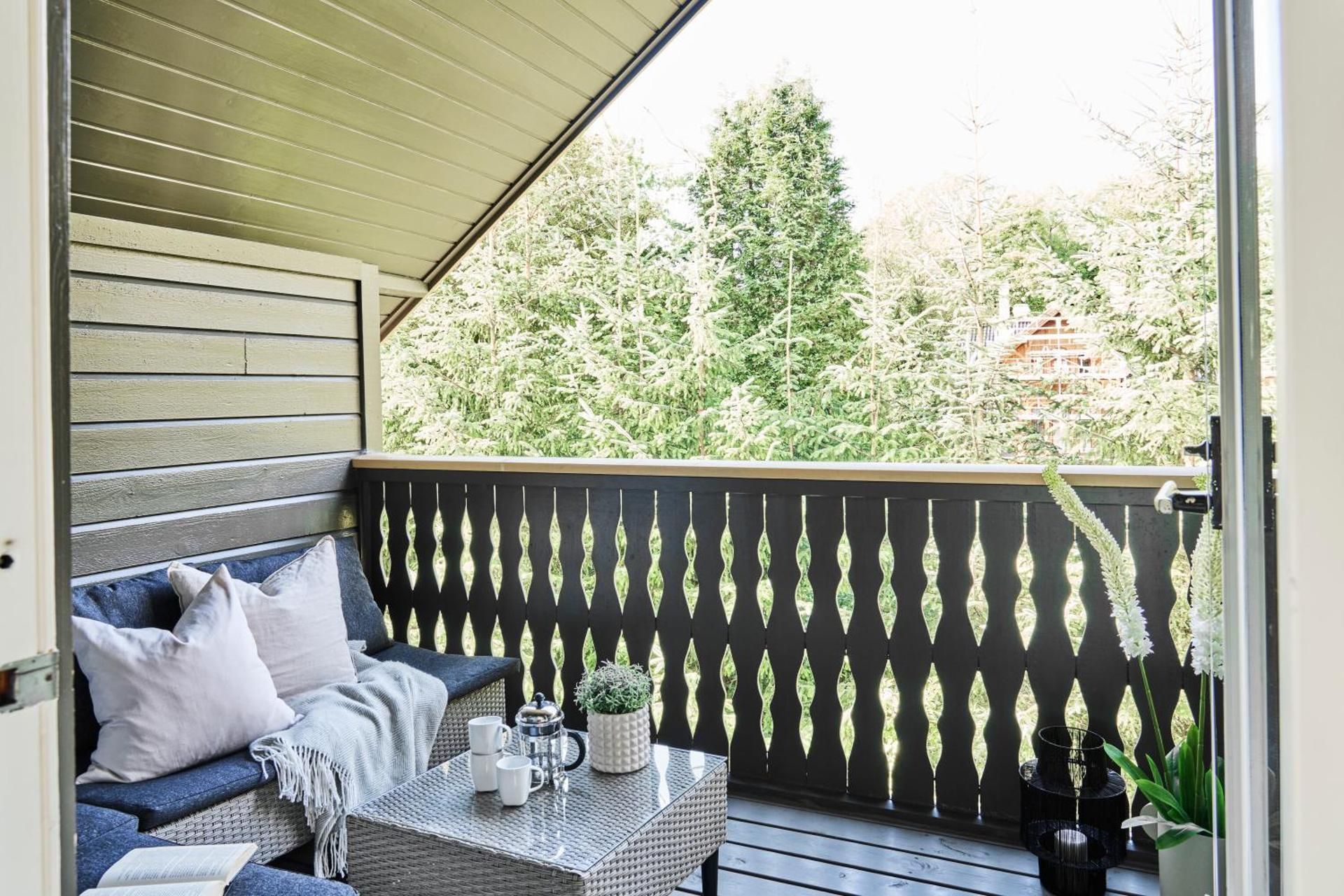 Apartment with Balcony