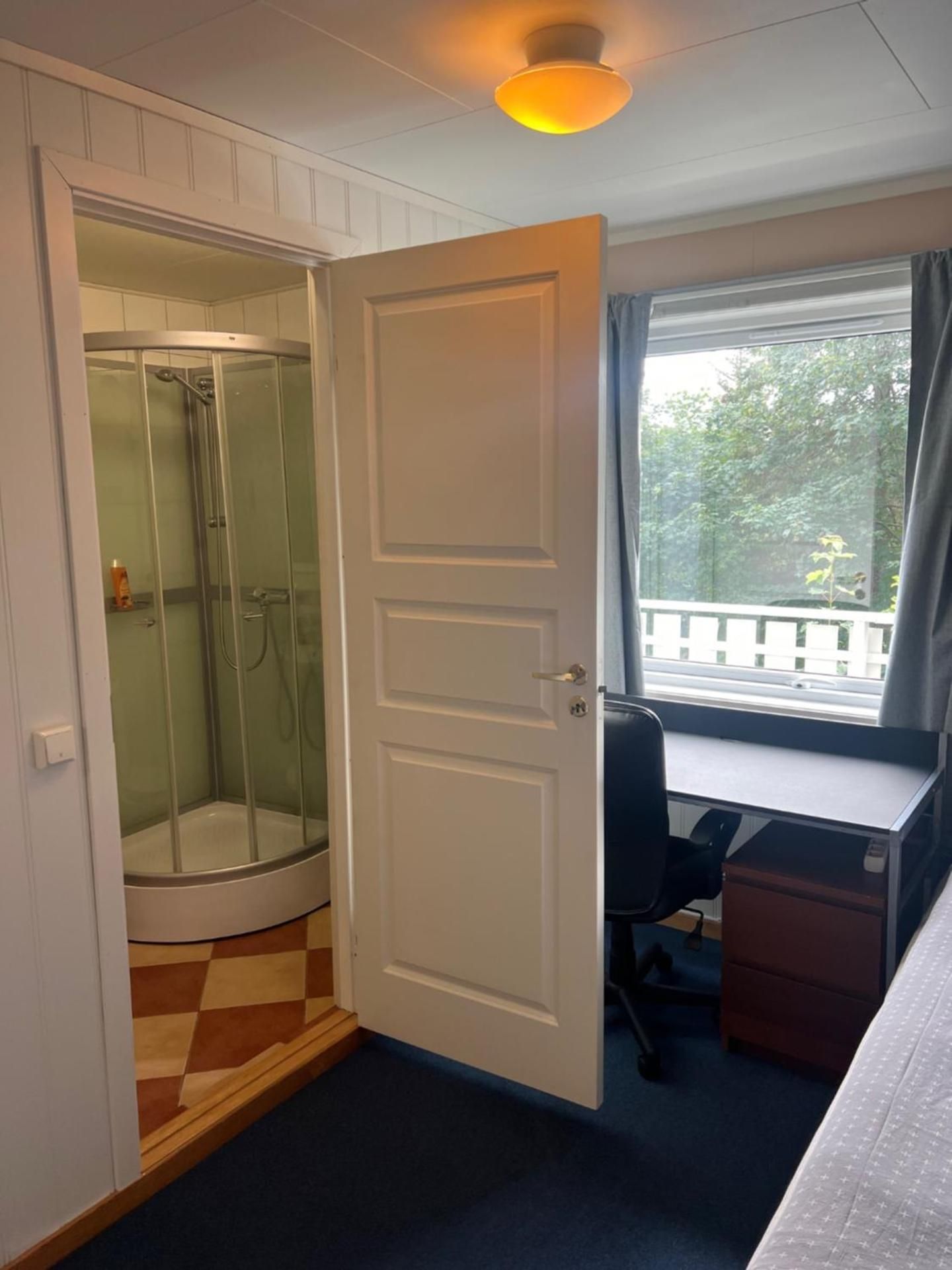 Double Room with Private Bathroom