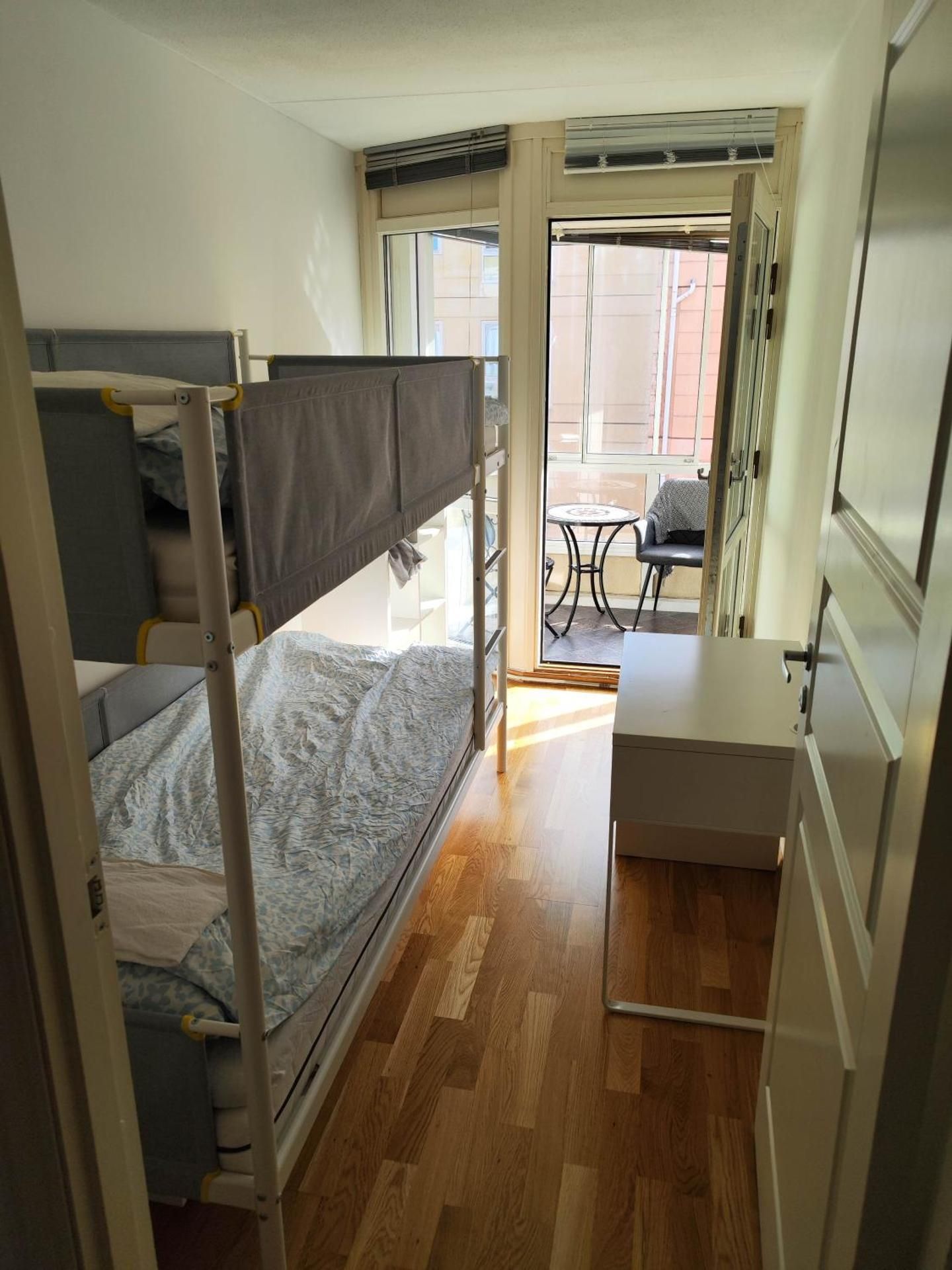 Twin Room with Balcony