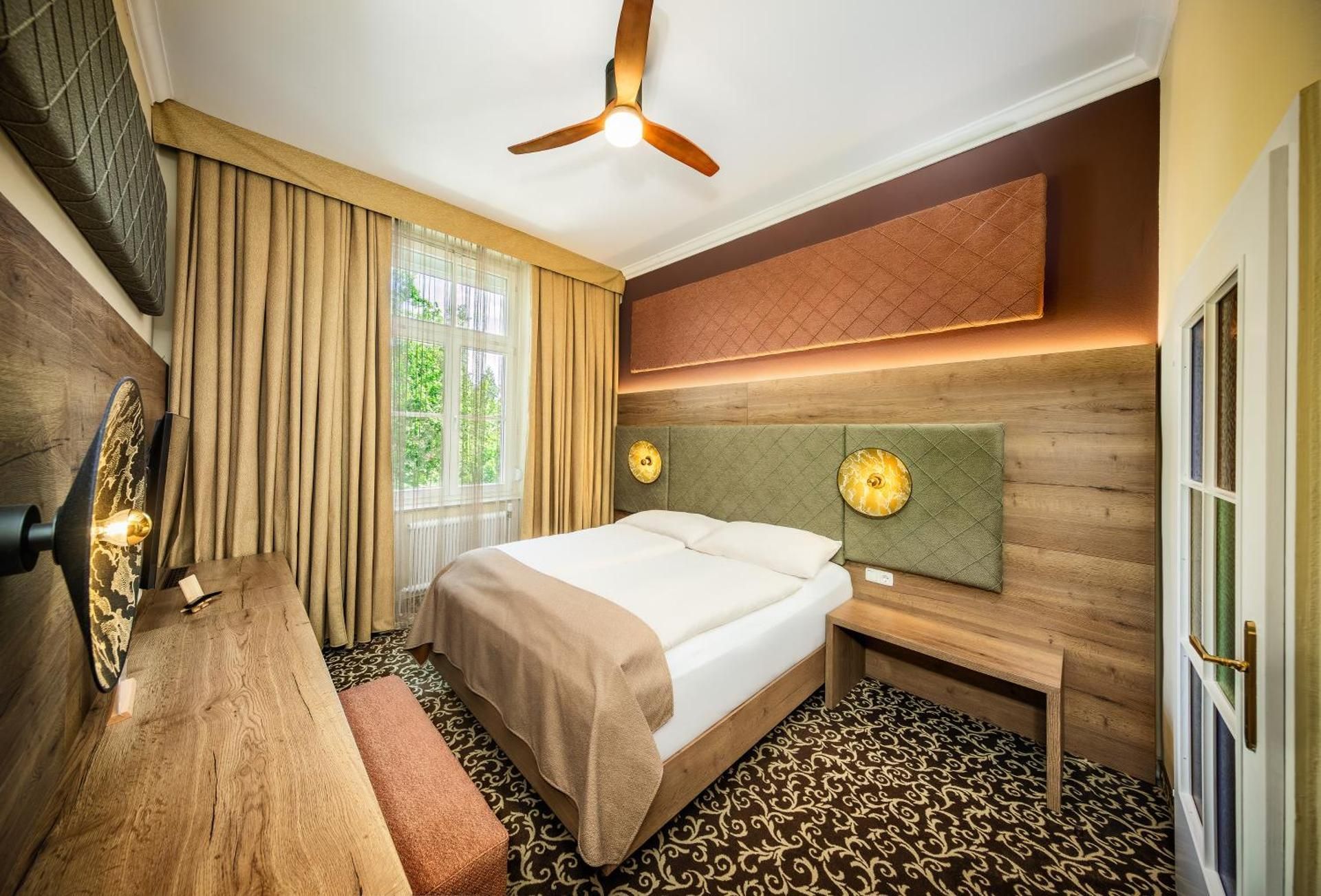 Small Double Room