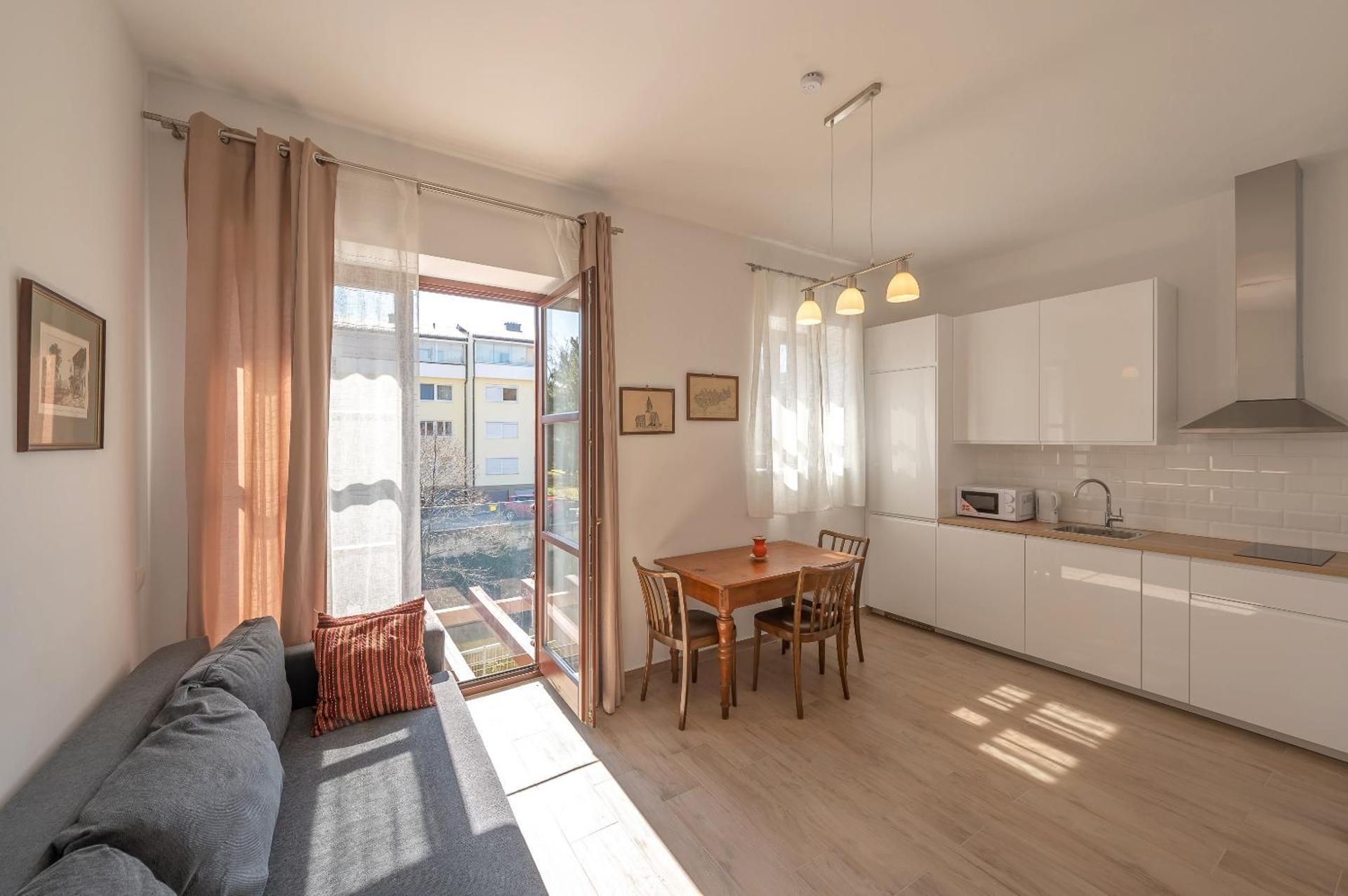 Apartment with Balcony