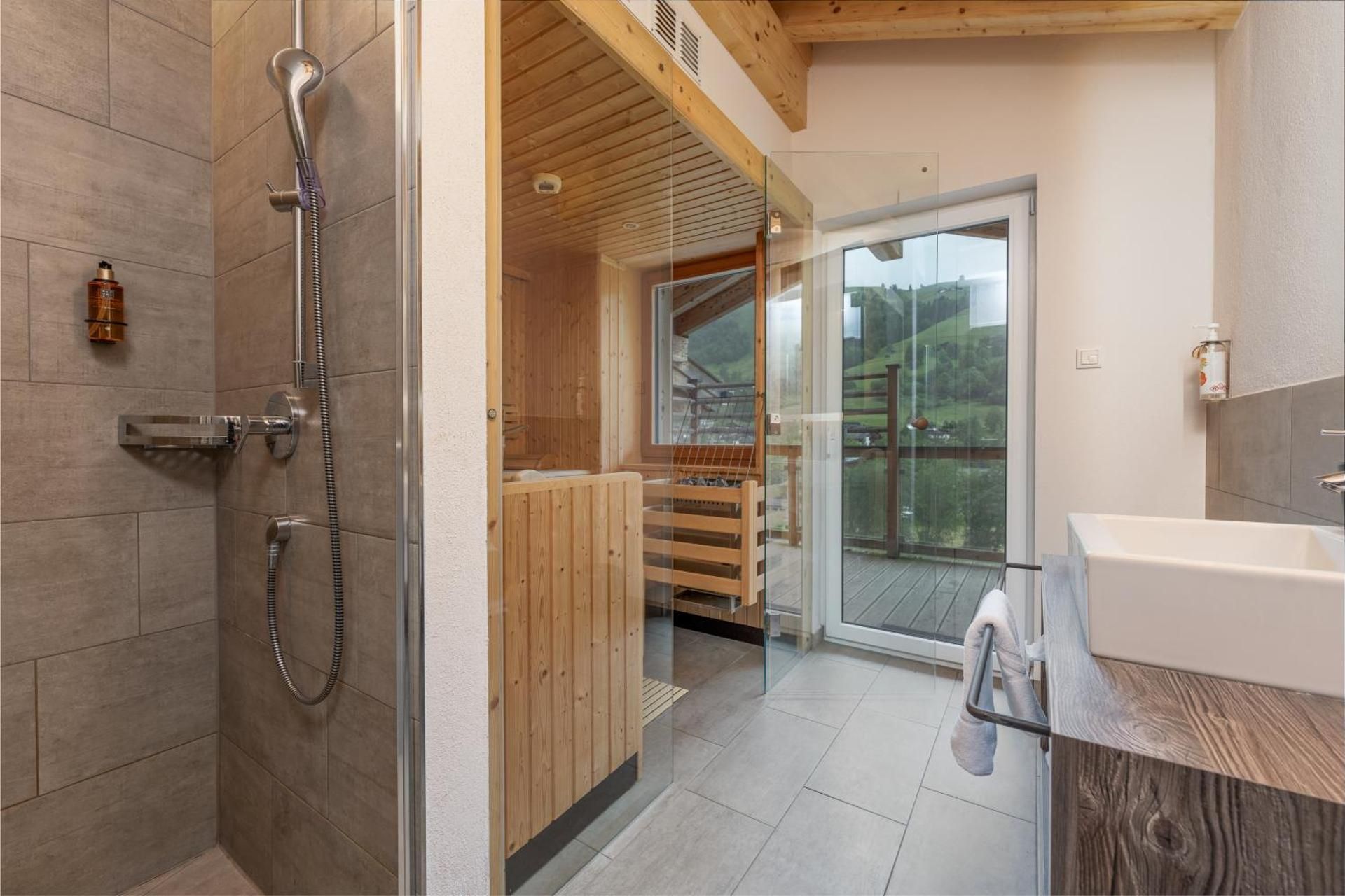 Four-Bedroom Penthouse Suite with Sauna