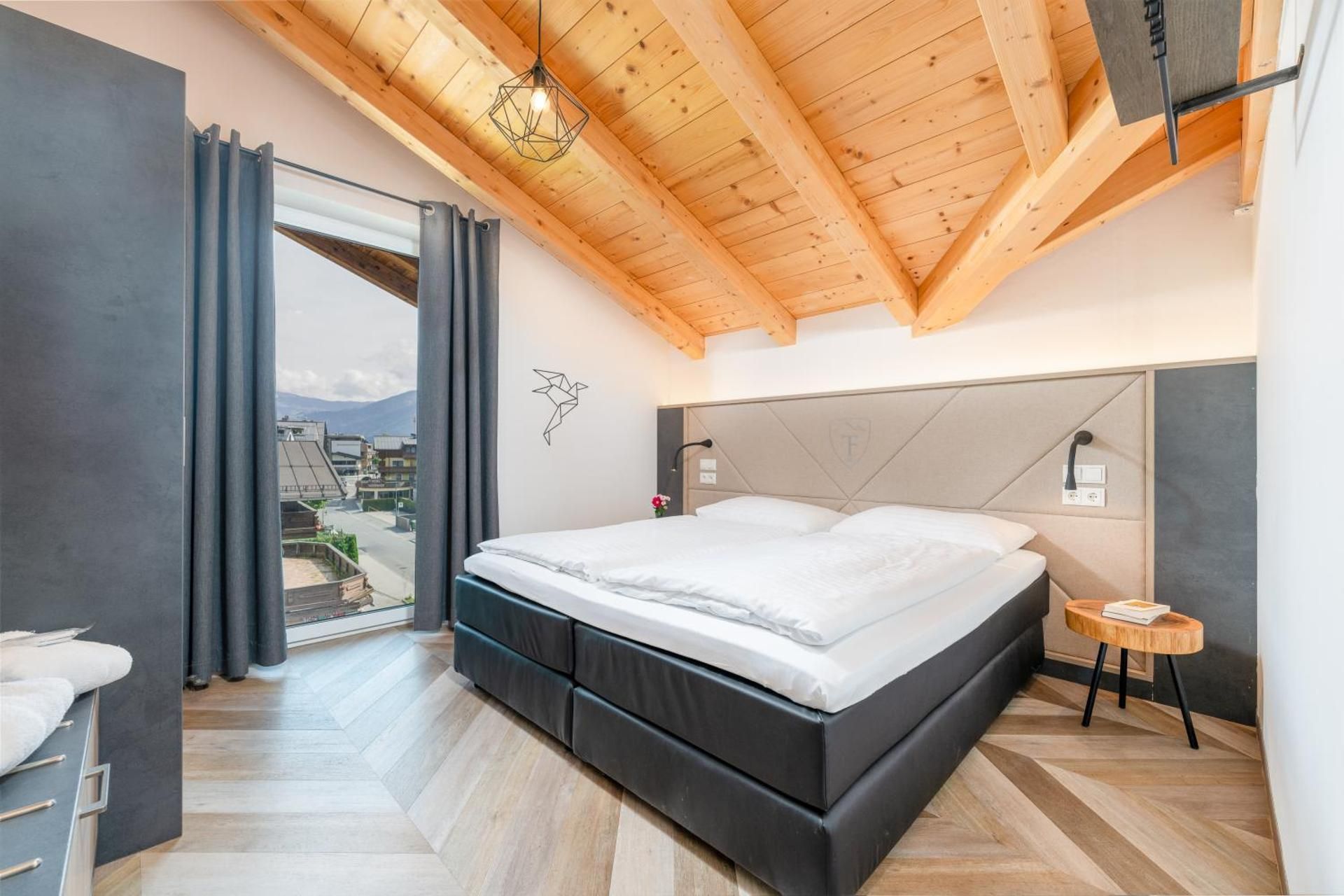 Three-Bedroom Penthouse Apartment with Outdoor Bath