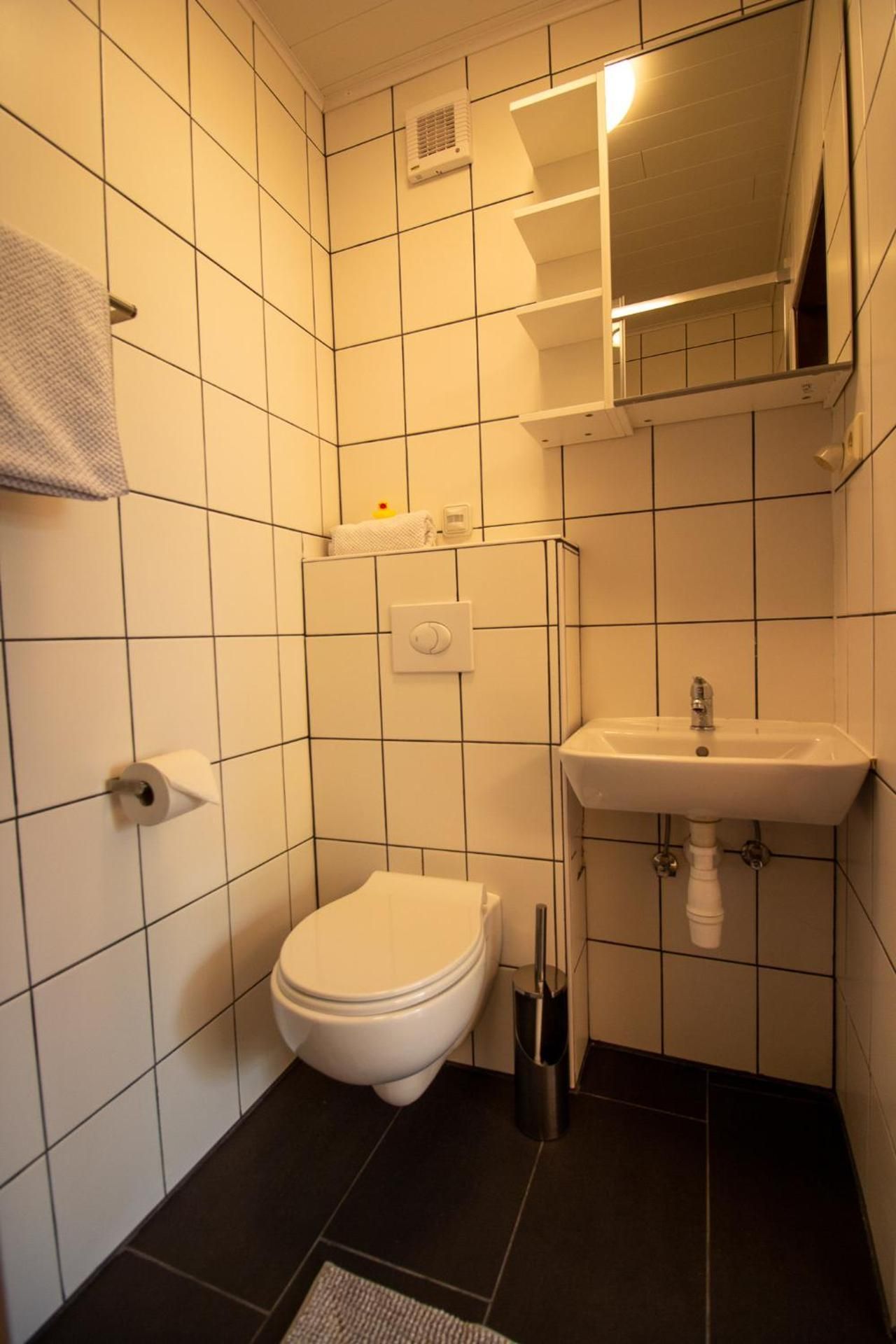 Studio Apartment