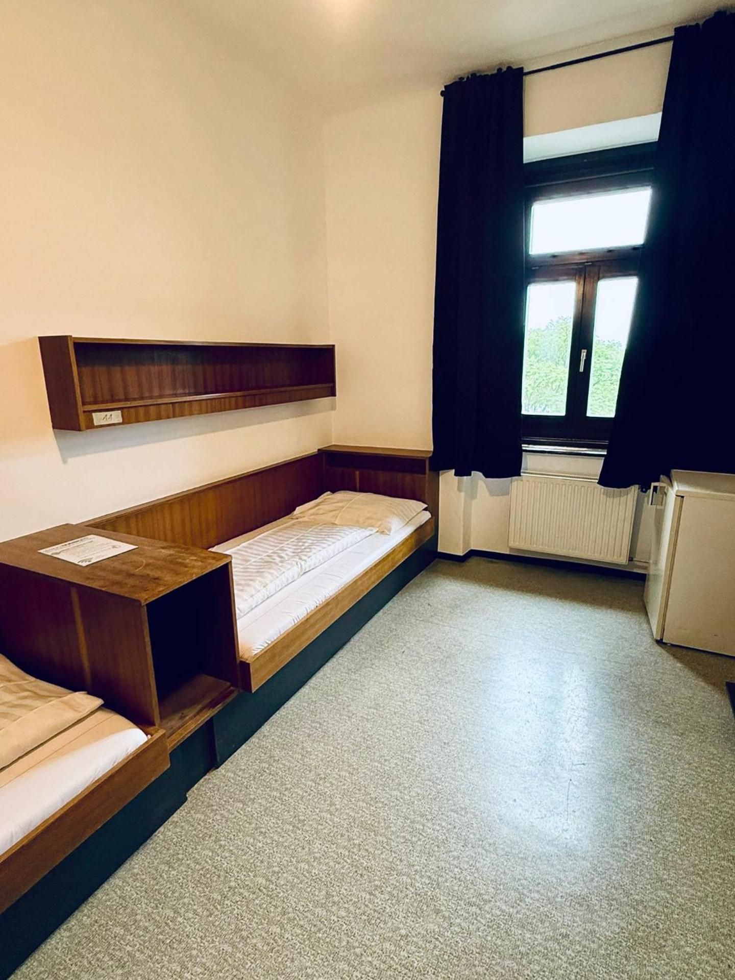 Twin Room with Shared Bathroom
