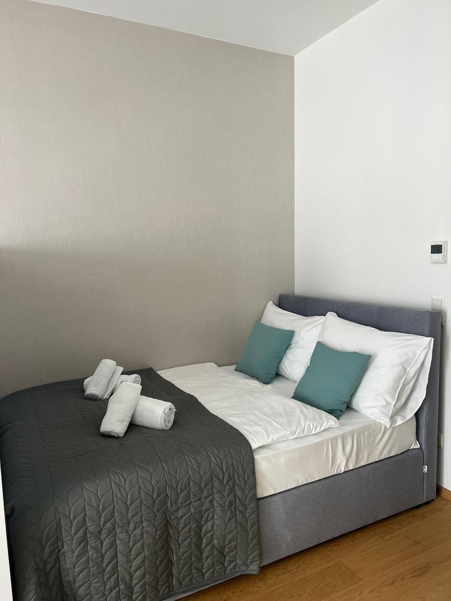Deluxe Double Studio