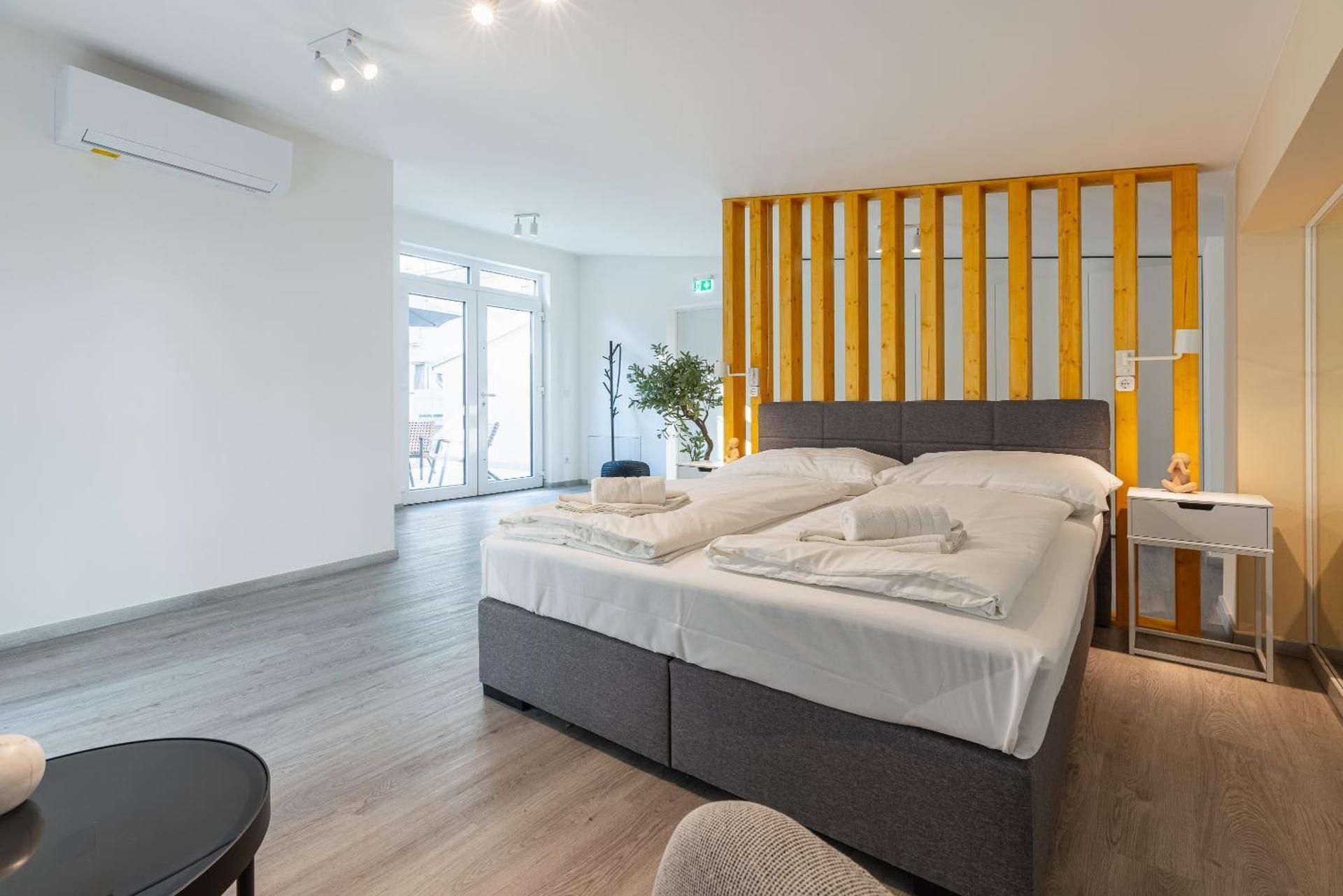 Apartment with Balcony