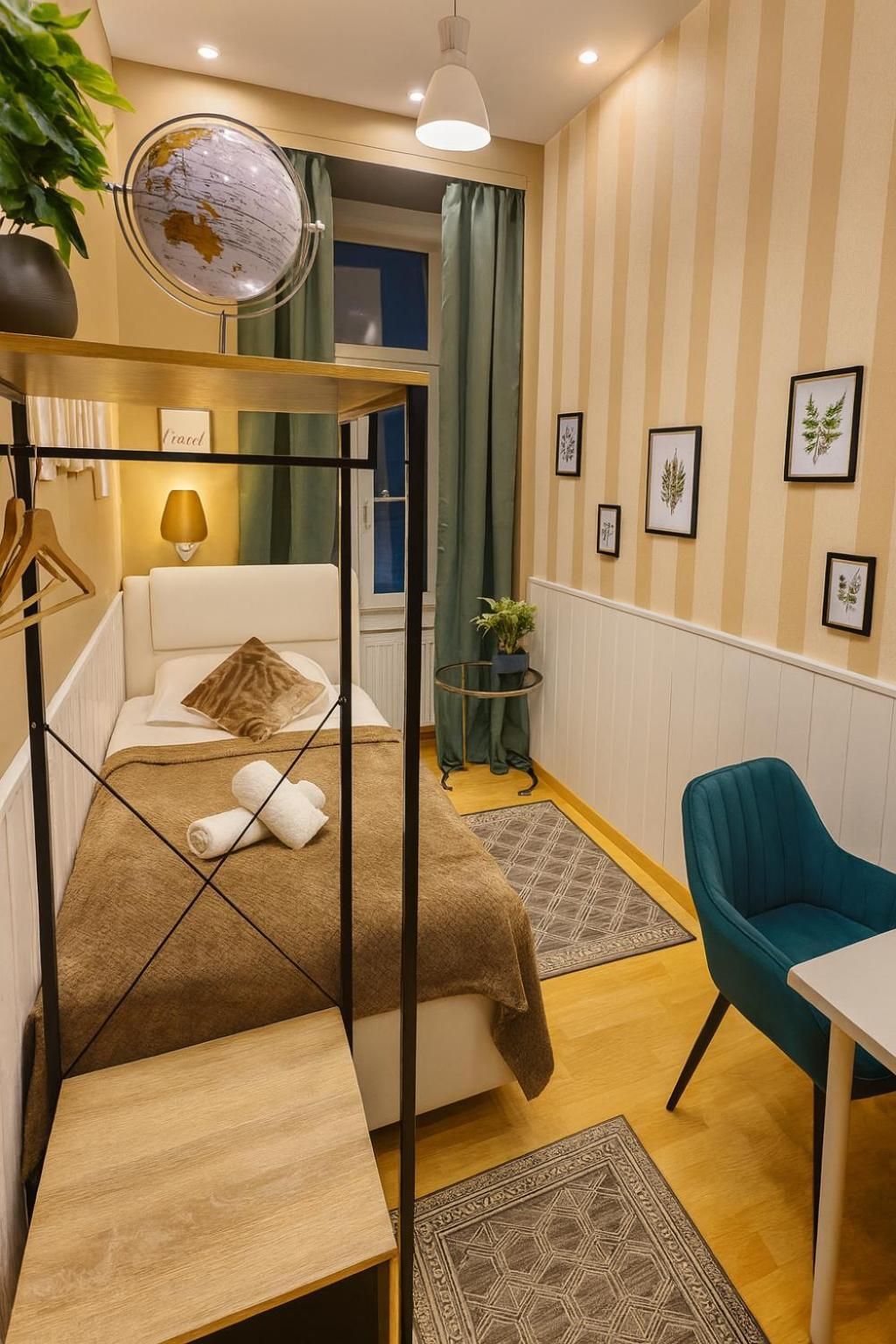 Single Room with Bathroom