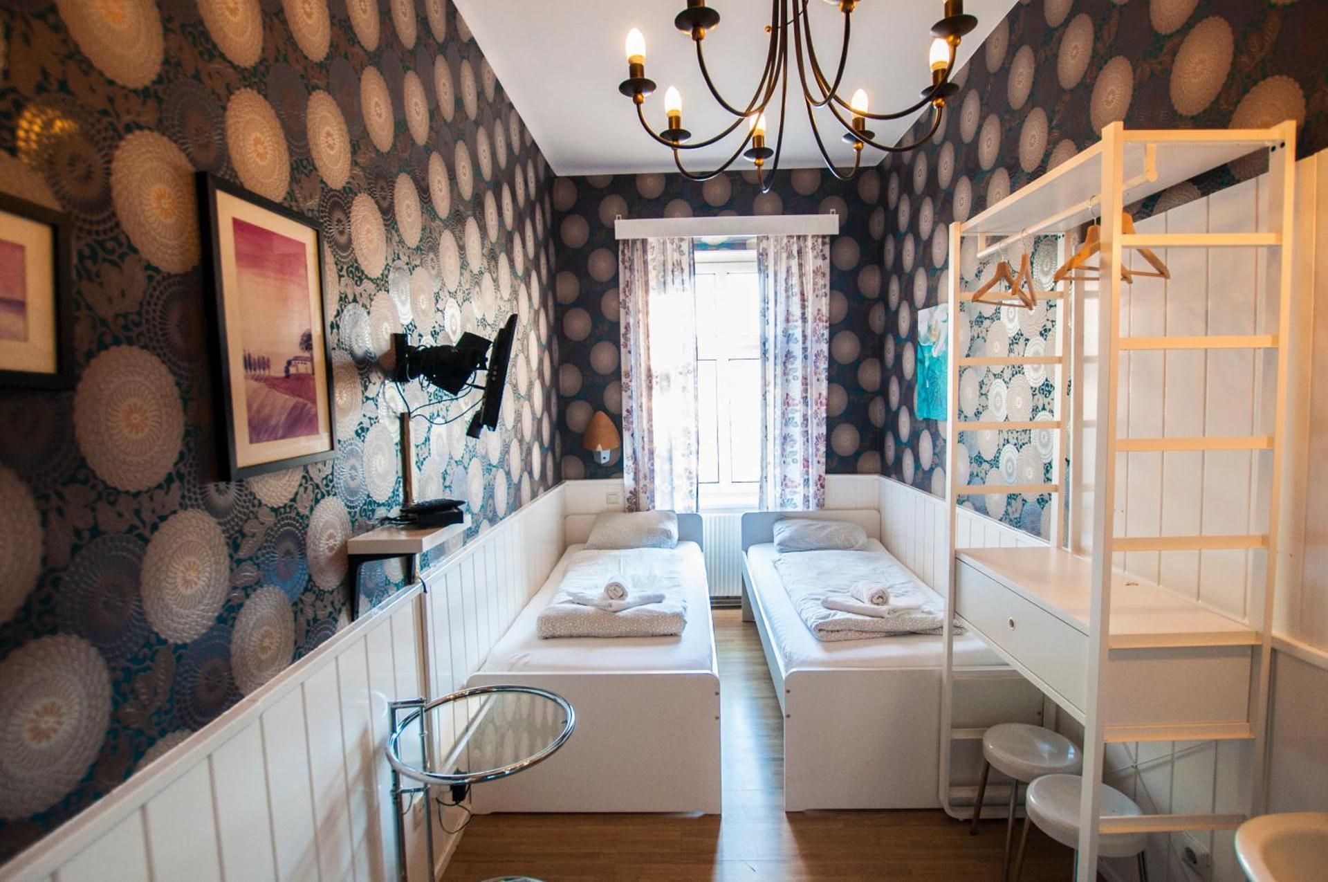 Twin Room with Shared Toilet