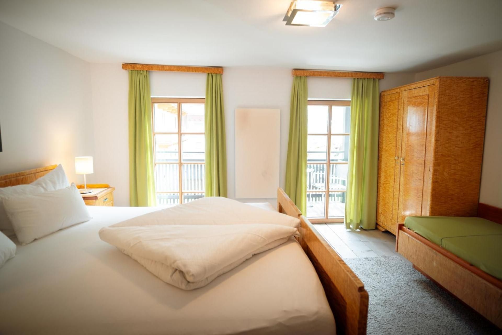 Comfort Triple Room