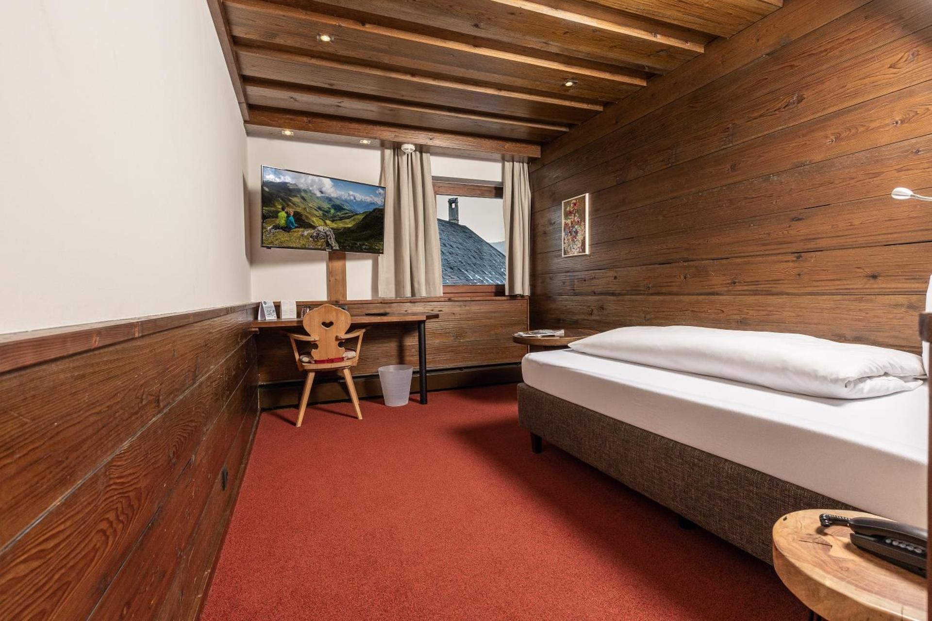 Standard Single Room
