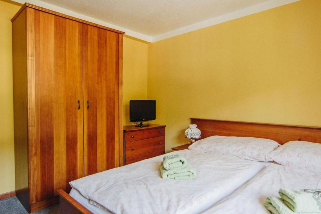 Two-Bedroom Apartment Cranberry
