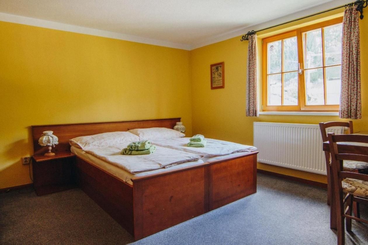 Two-Bedroom Apartment Cranberry