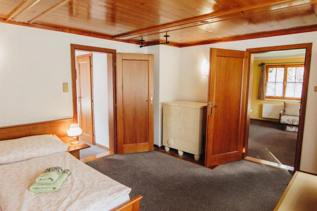 Two-Bedroom Apartment Blueberry