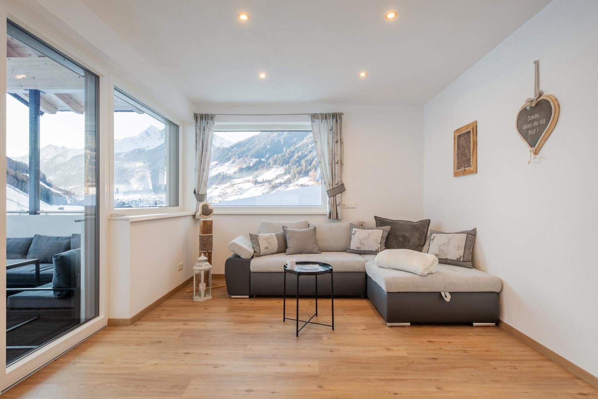 Apartment with Balcony