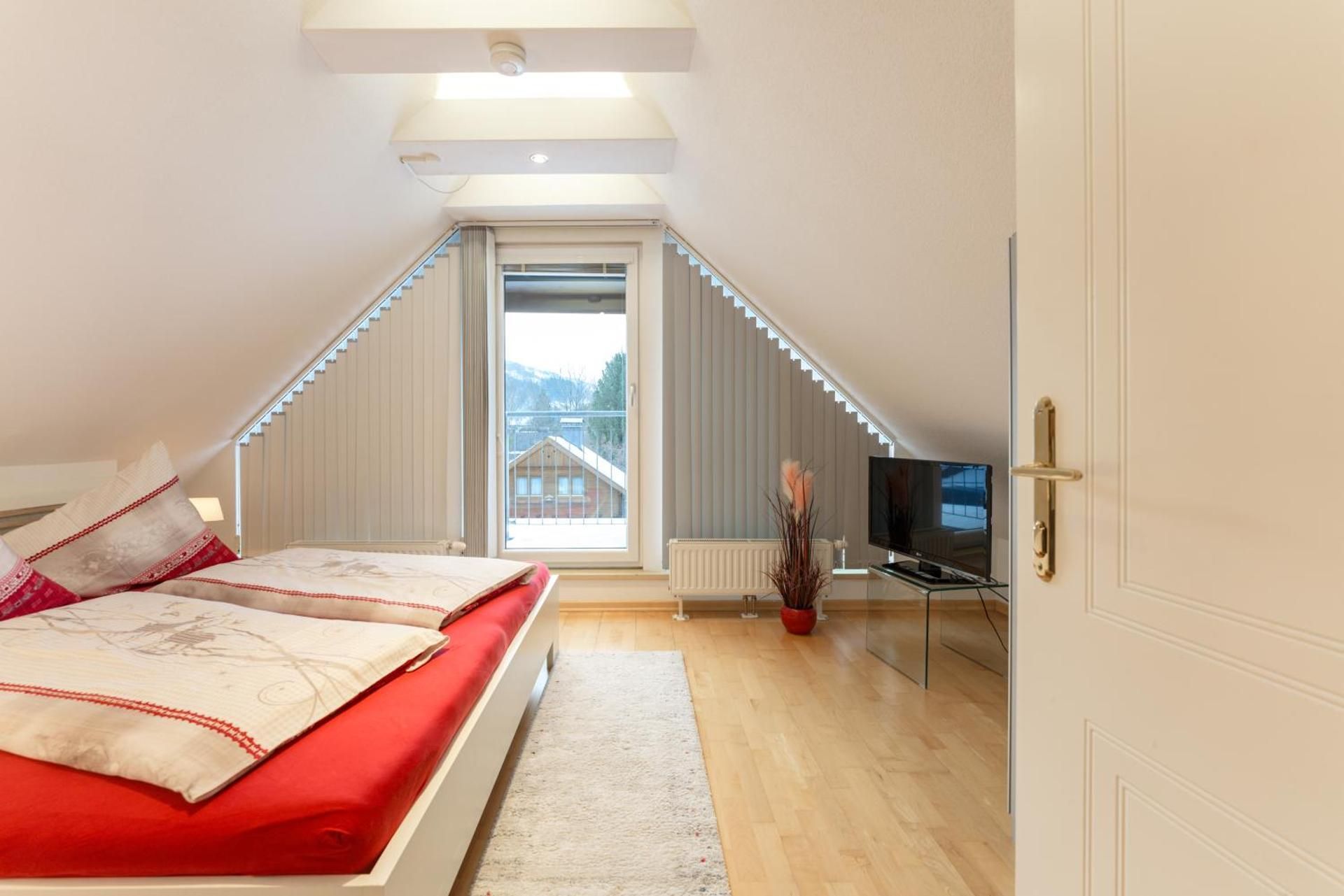 Apartment - Split Level