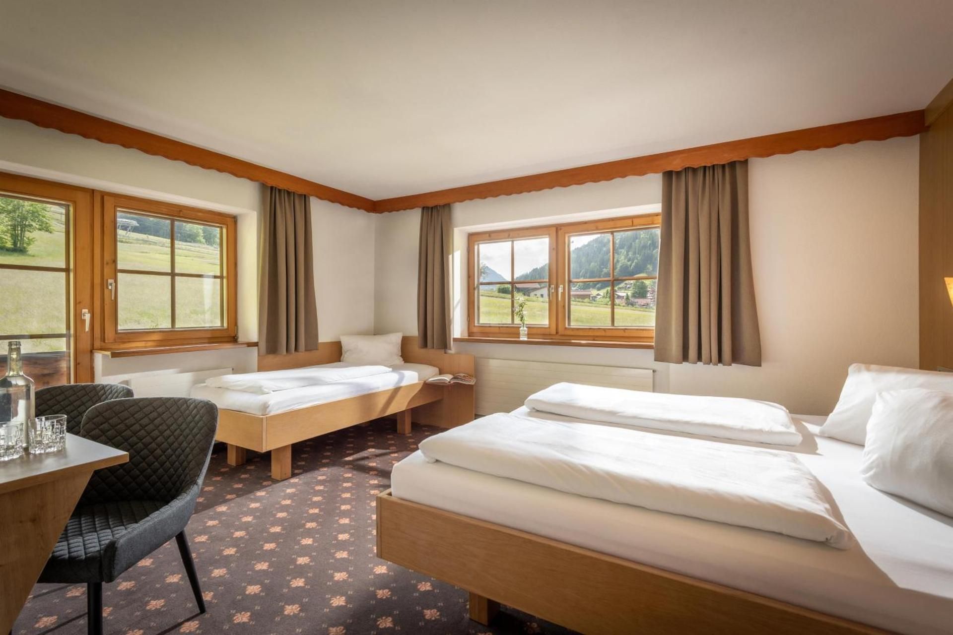Triple Room with Bathroom