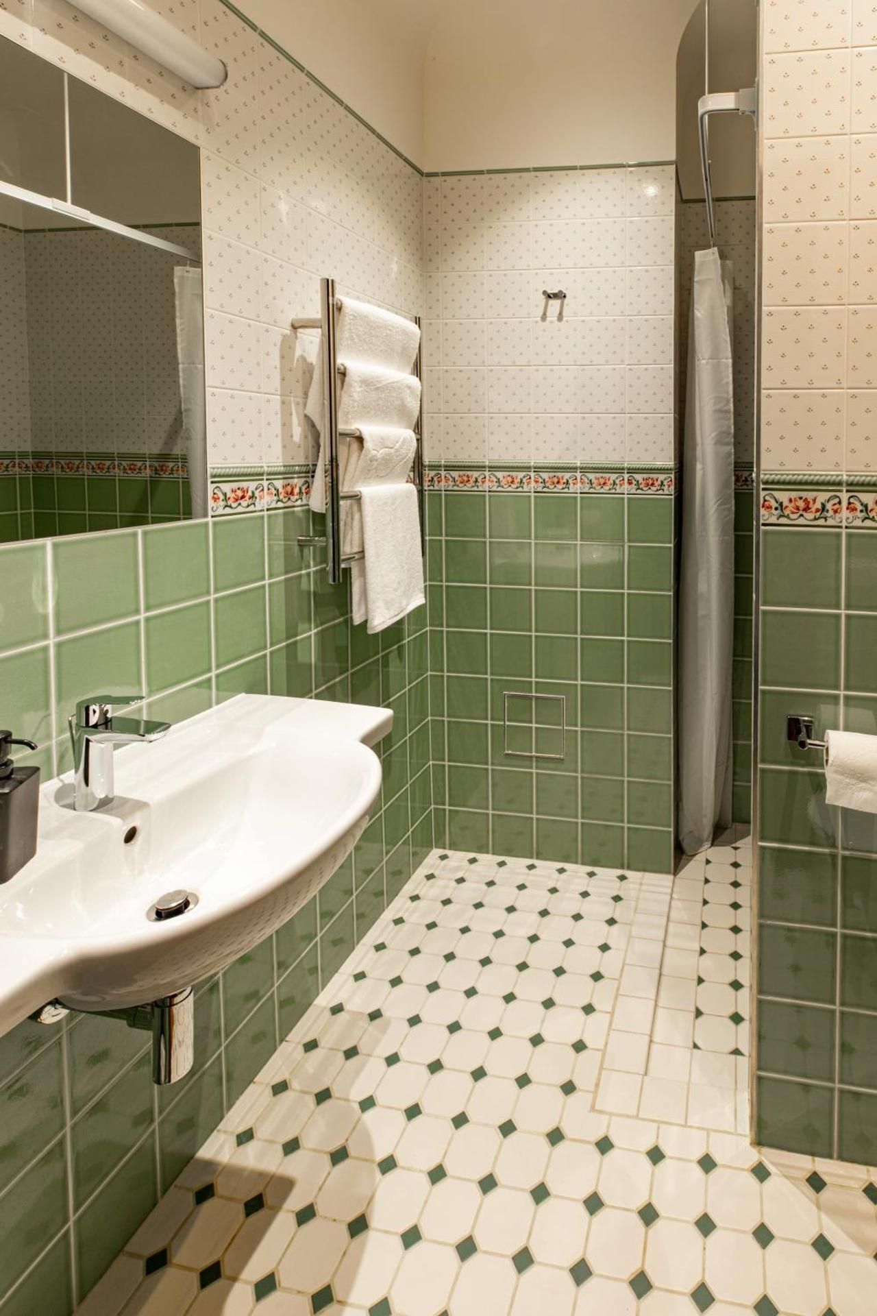 Standard Apartment